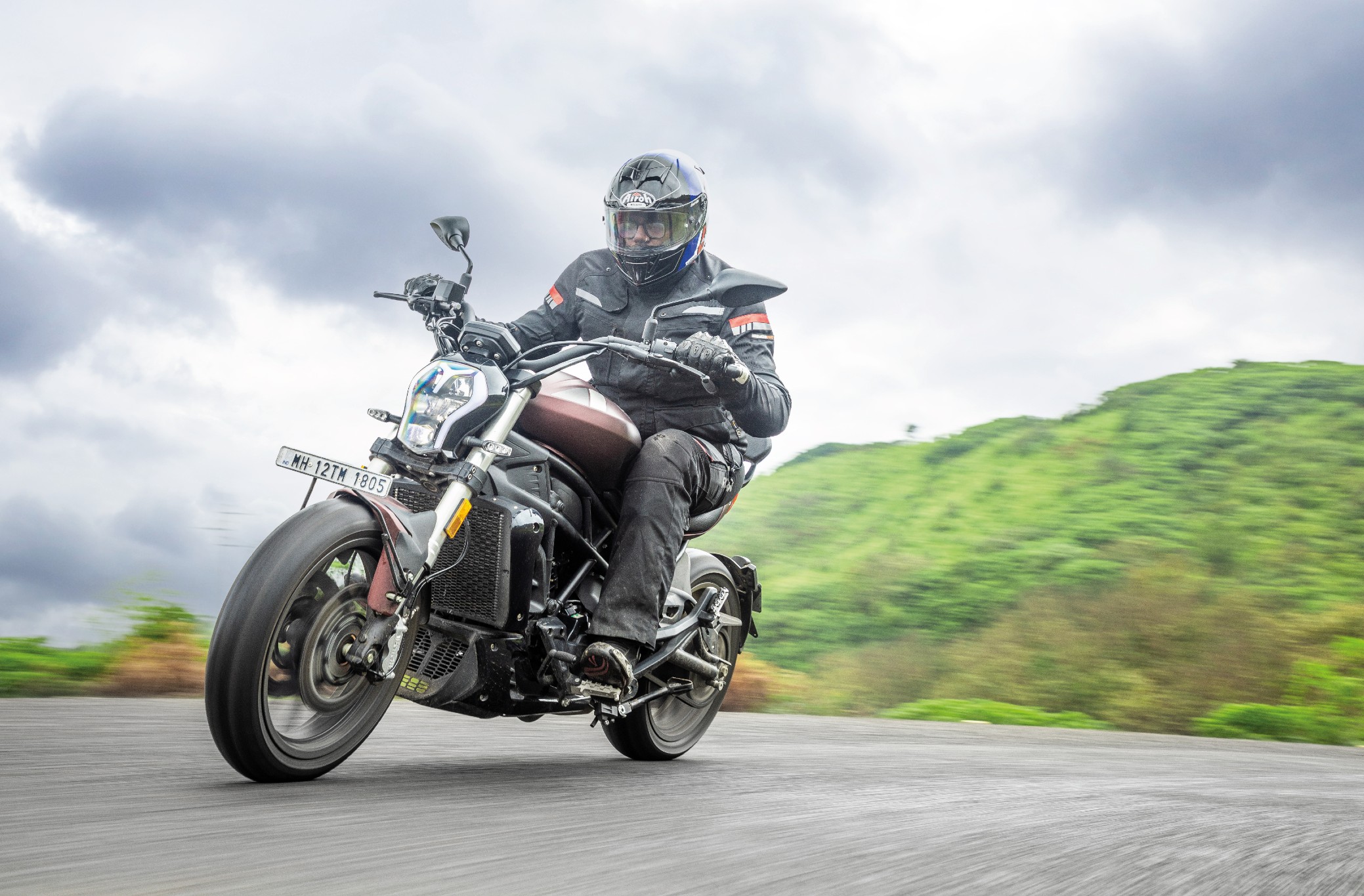 Benelli 502C first ride review Benelli 502C first ride review