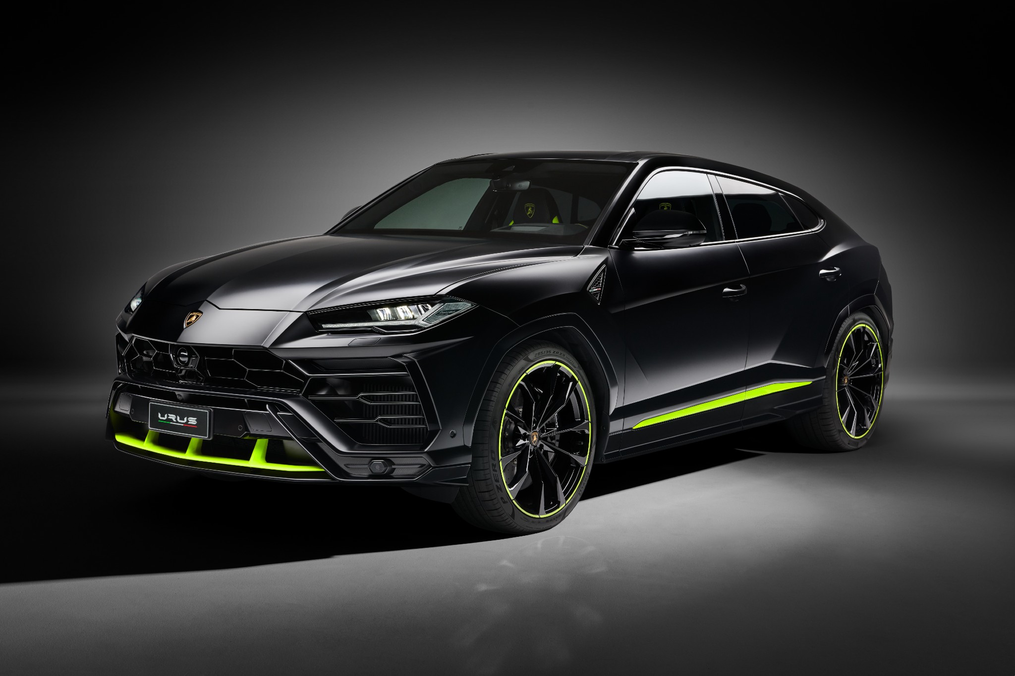 Lamborghini launches Urus Graphite Capsule in India Lamborghini launches Urus Graphite Capsule in India