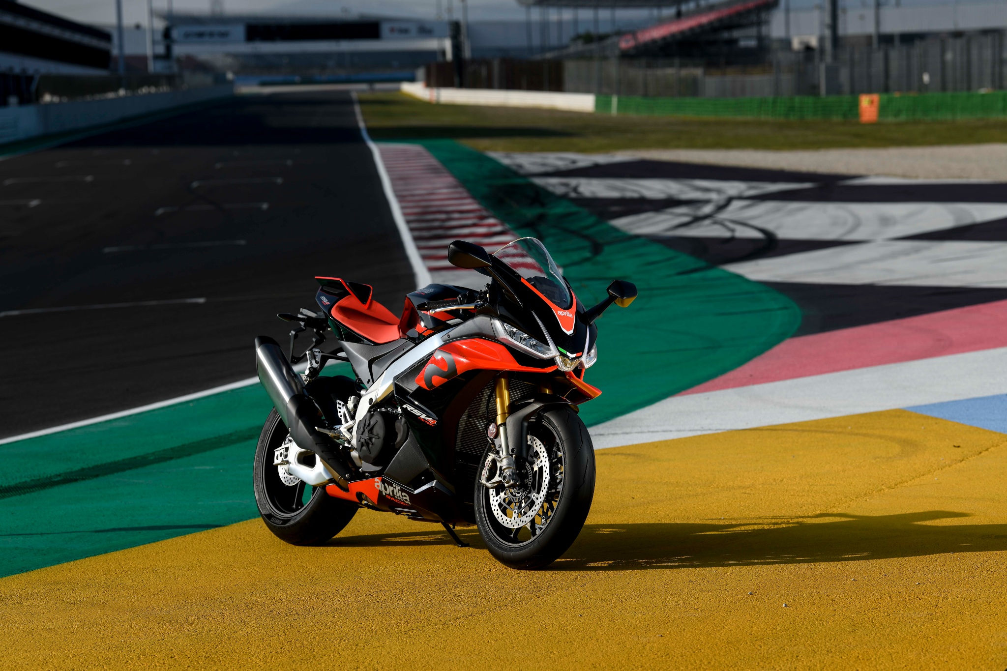 Aprilia superbike lineup launched, prices start from Rs 13.09 lakh Aprilia superbike lineup launched, prices start from Rs 13.09 lakh