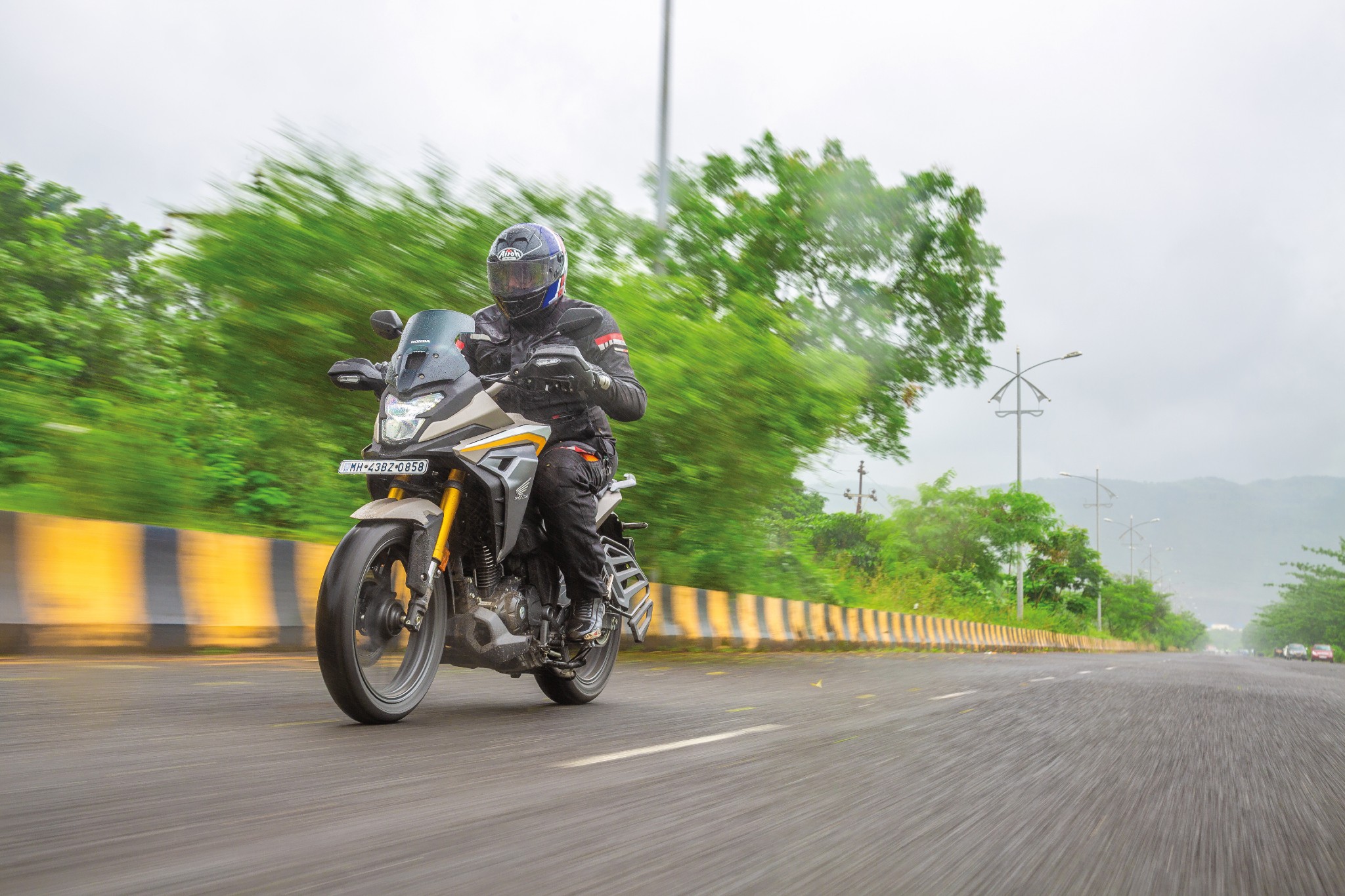Honda CB200X first ride review: A street naked in ADV clothes? Honda CB200X first ride review: A street naked in ADV clothes?