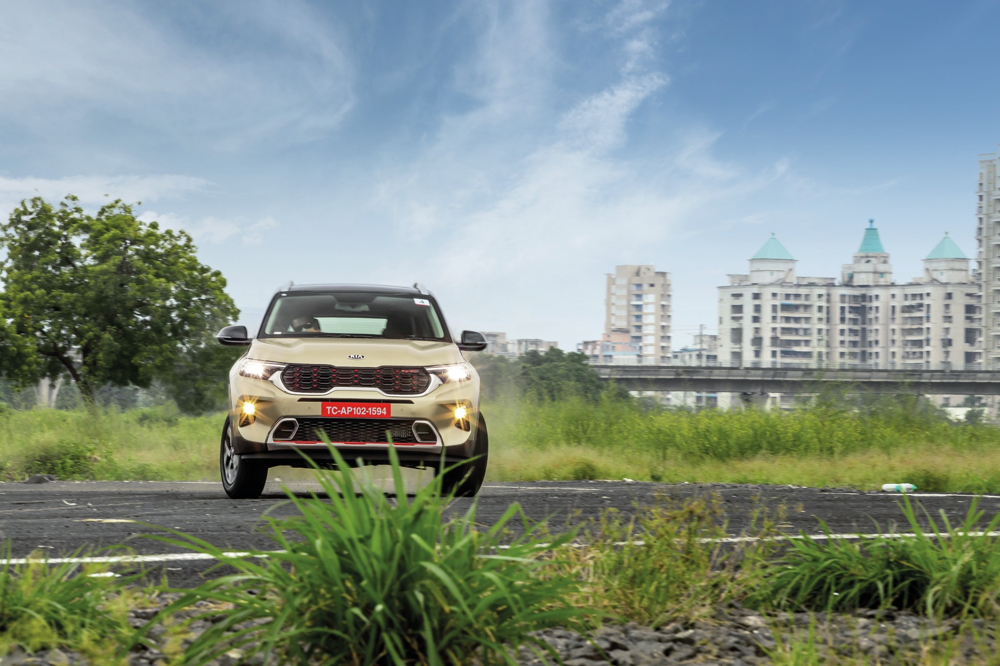 Kia Sonet crosses the 1 lakh sales milestone in India Kia Sonet crosses the 1 lakh sales milestone in India