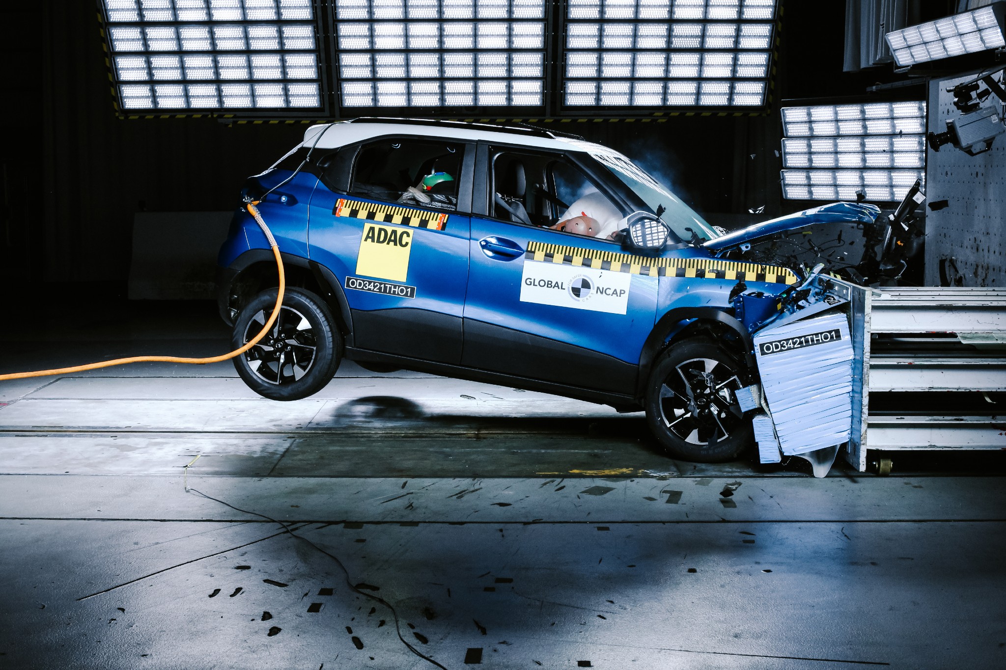 Tata Punch scores five-stars at the Global NCAP safety crash test Tata Punch scores five-stars at the Global NCAP safety crash test