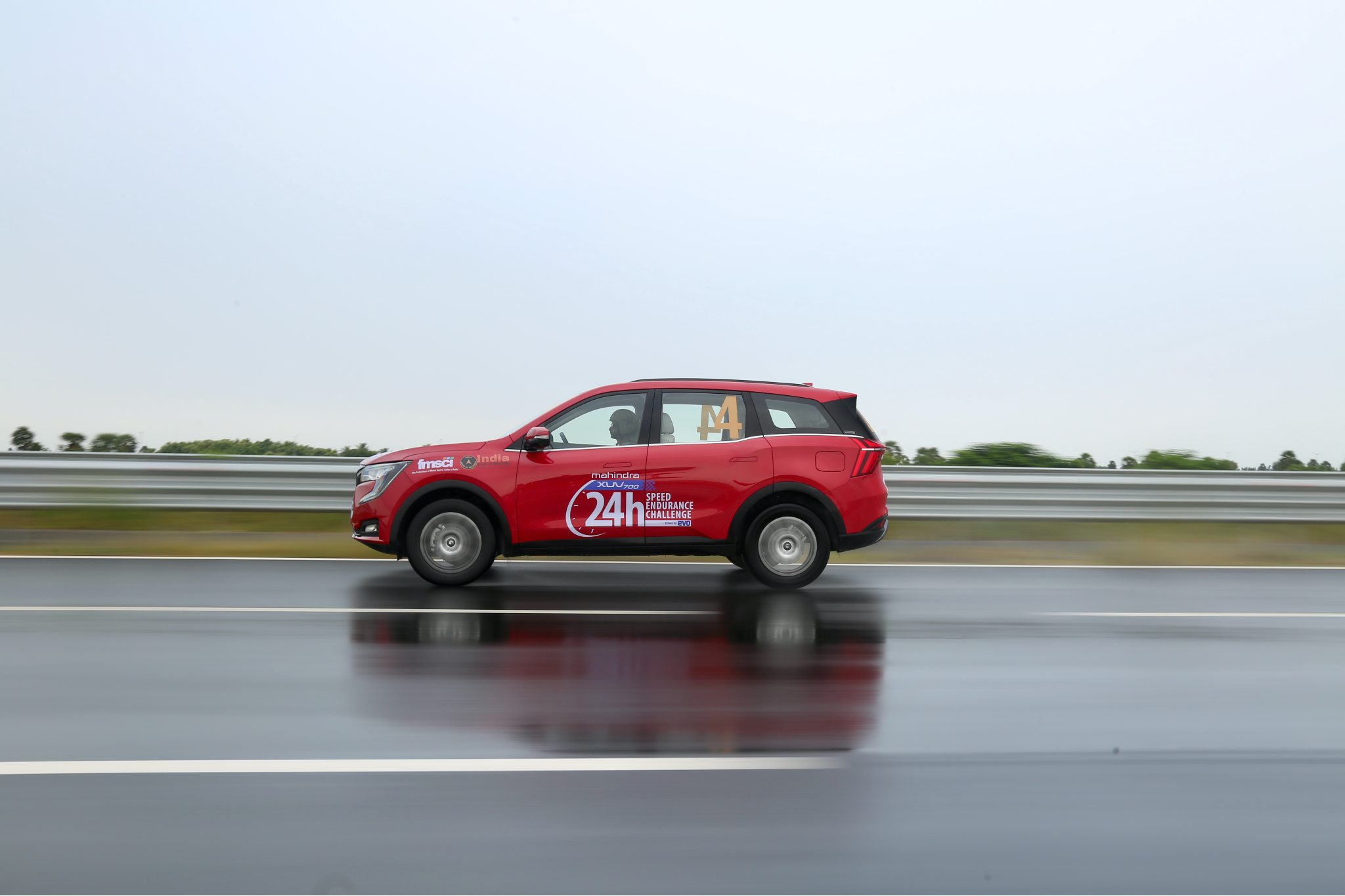 24 Hours Speed Endurance Challenge: Breaking national records with the XUV700! 24 Hours Speed Endurance Challenge: Breaking national records with the XUV700!