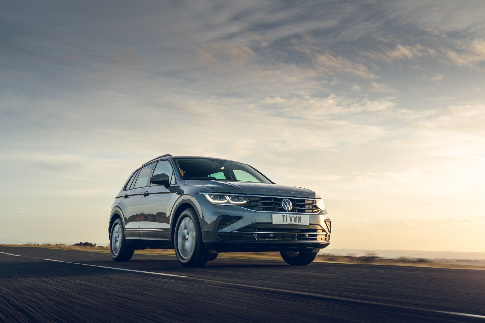 2021 Volkswagen Tiguan launched at Rs 31.99 lakh — now only available with TSI petrol engine 2021 Volkswagen Tiguan launched at Rs 31.99 lakh — now only available with TSI petrol engine