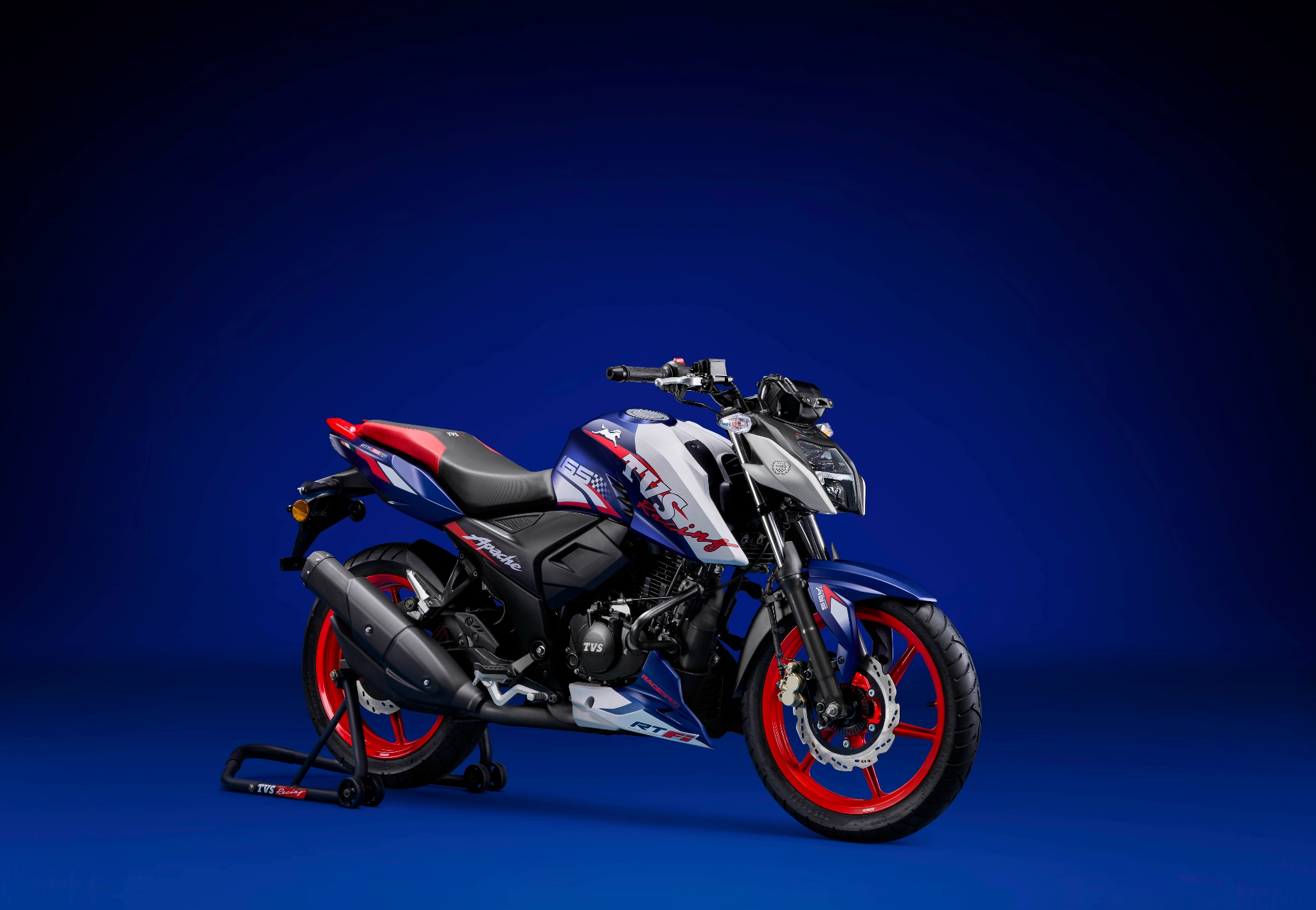 TVS Apache RTR 165 RP launched at Rs 1.45 lakh, only 200 units to be produced TVS Apache RTR 165 RP launched at Rs 1.45 lakh, only 200 units to be produced