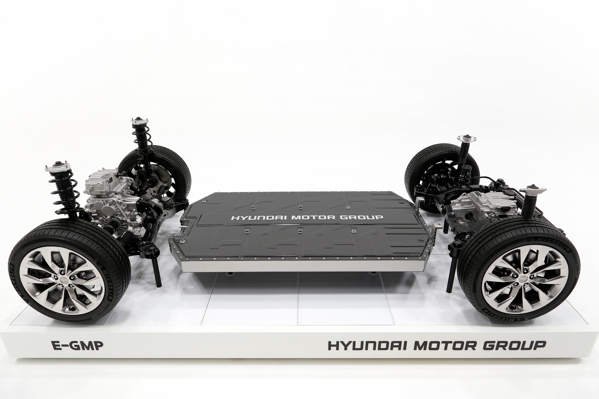 Hyundai E-GMP platform announced for India, confirms six battery electric vehicles by 2028 Hyundai E-GMP platform announced for India, confirms six battery electric vehicles by 2028
