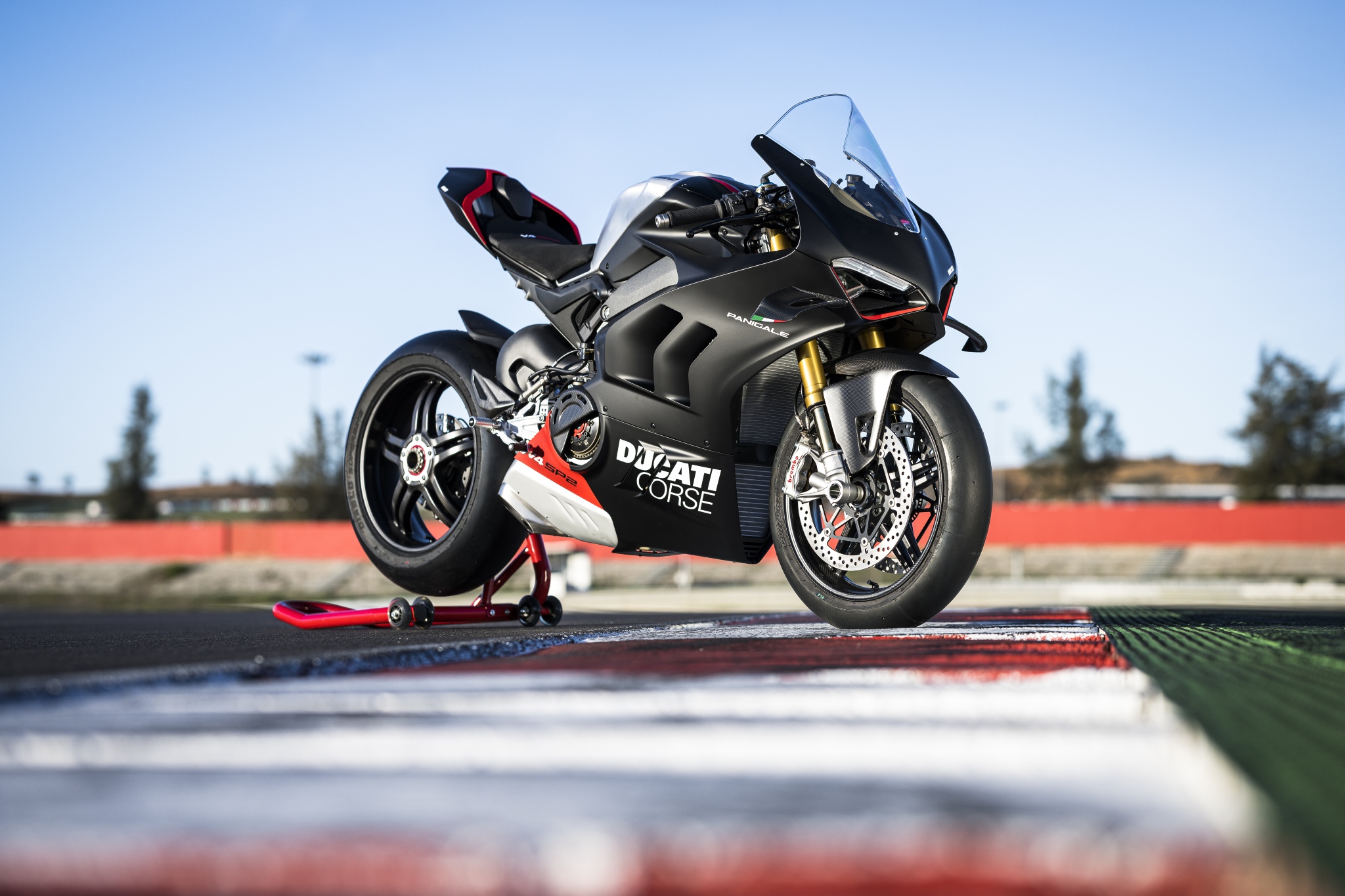 Ducati Panigale V4 SP2 unveiled — a more race-committed Panigale V4 Ducati Panigale V4 SP2 unveiled — a more race-committed Panigale V4