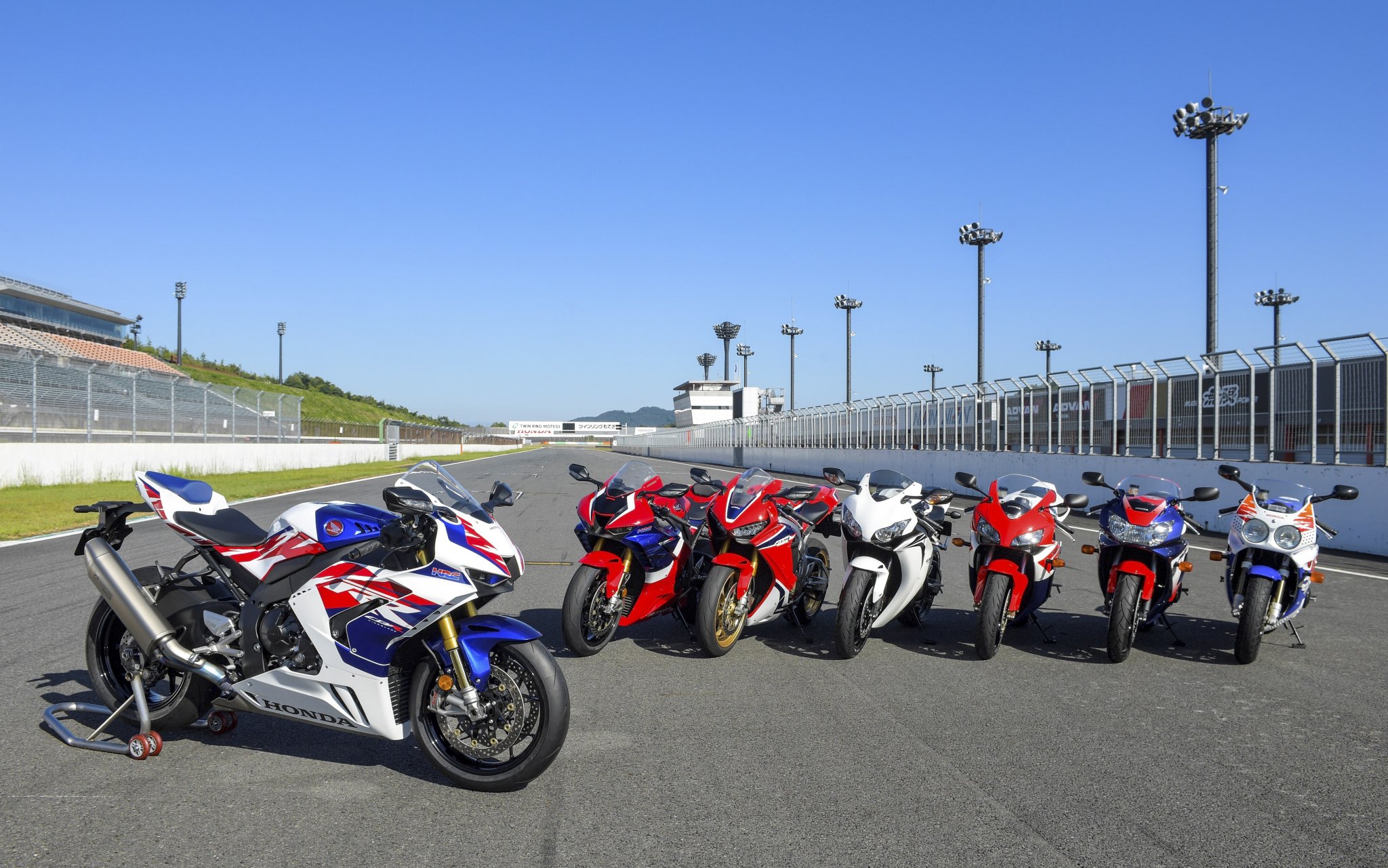 Honda unveils 12 new motorcycles for the model year 2022-2023 Honda unveils 12 new motorcycles for the model year 2022-2023