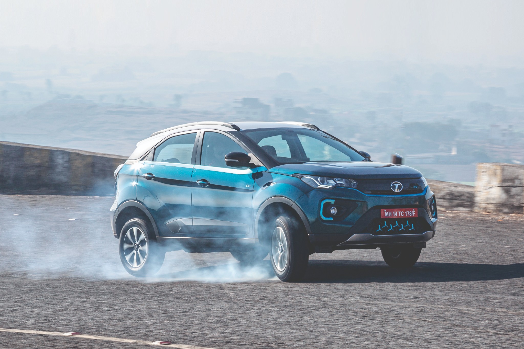 Tata Motors shatters sales records, sells 3.7 lakh units in FY2022 Tata Motors shatters sales records, sells 3.7 lakh units in FY2022