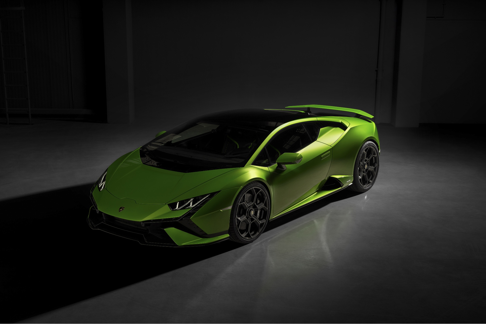 New Lamborghini Huracan Tecnica pairs STO running gear with new on-road focus New Lamborghini Huracan Tecnica pairs STO running gear with new on-road focus