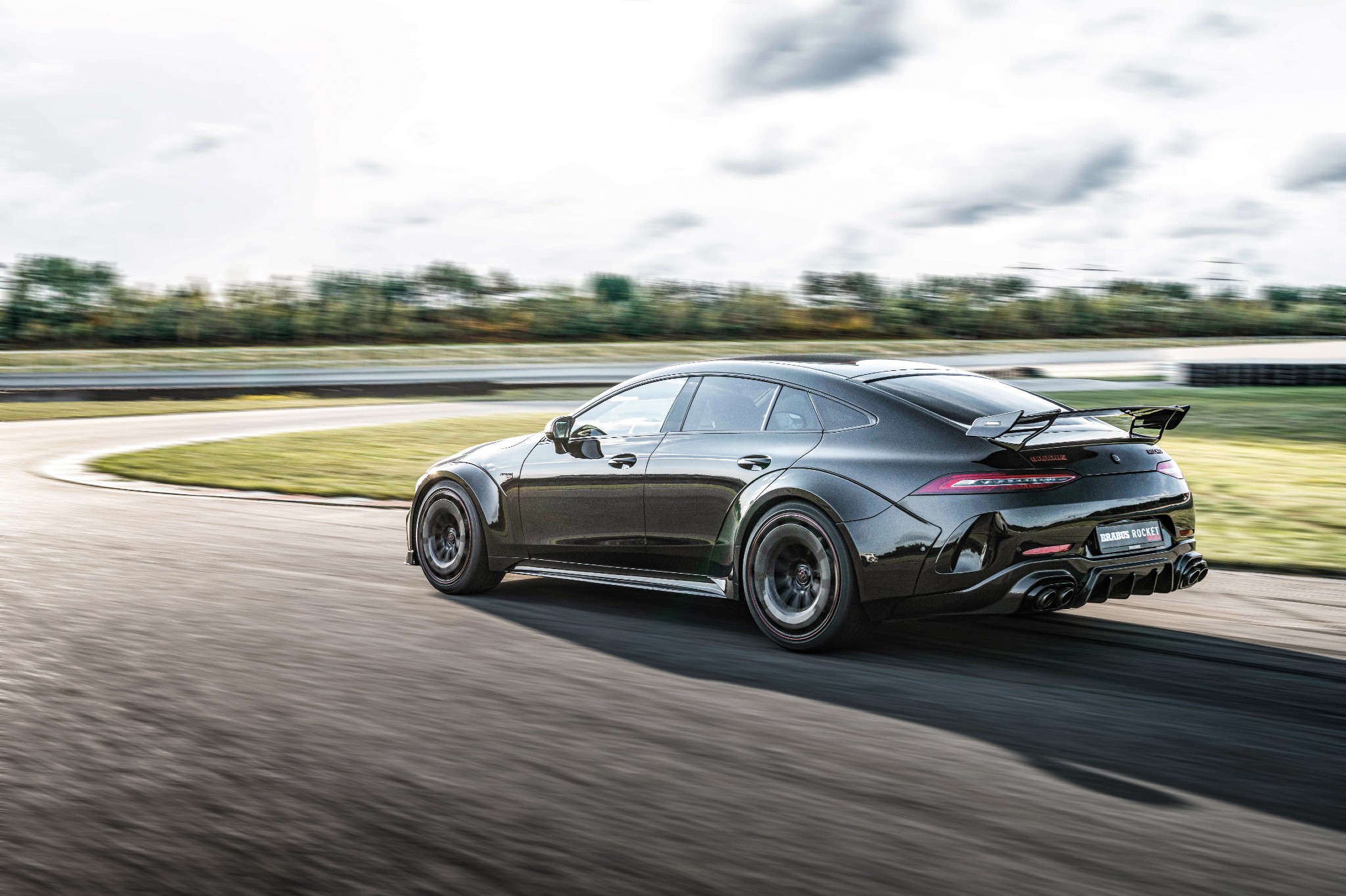Tuned: Brabus Rocket 900 Tuned: Brabus Rocket 900