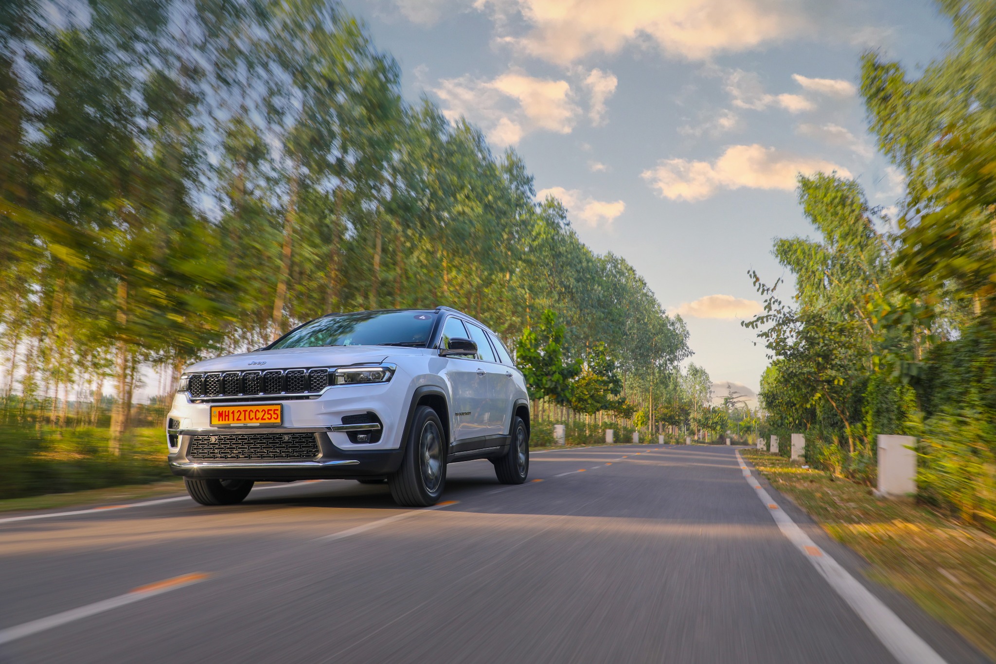Jeep Meridian Driven — Can it trouble the Toyota Fortuner? Jeep Meridian Driven — Can it trouble the Toyota Fortuner?