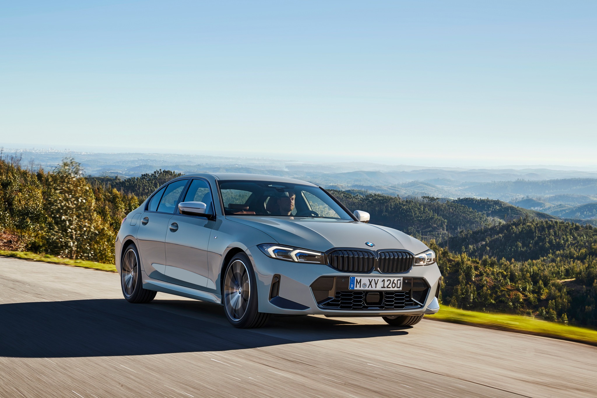 Updated 2022 BMW 3 Series debuts – new interior for BMW’s big seller Updated 2022 BMW 3 Series debuts – new interior for BMW’s big seller