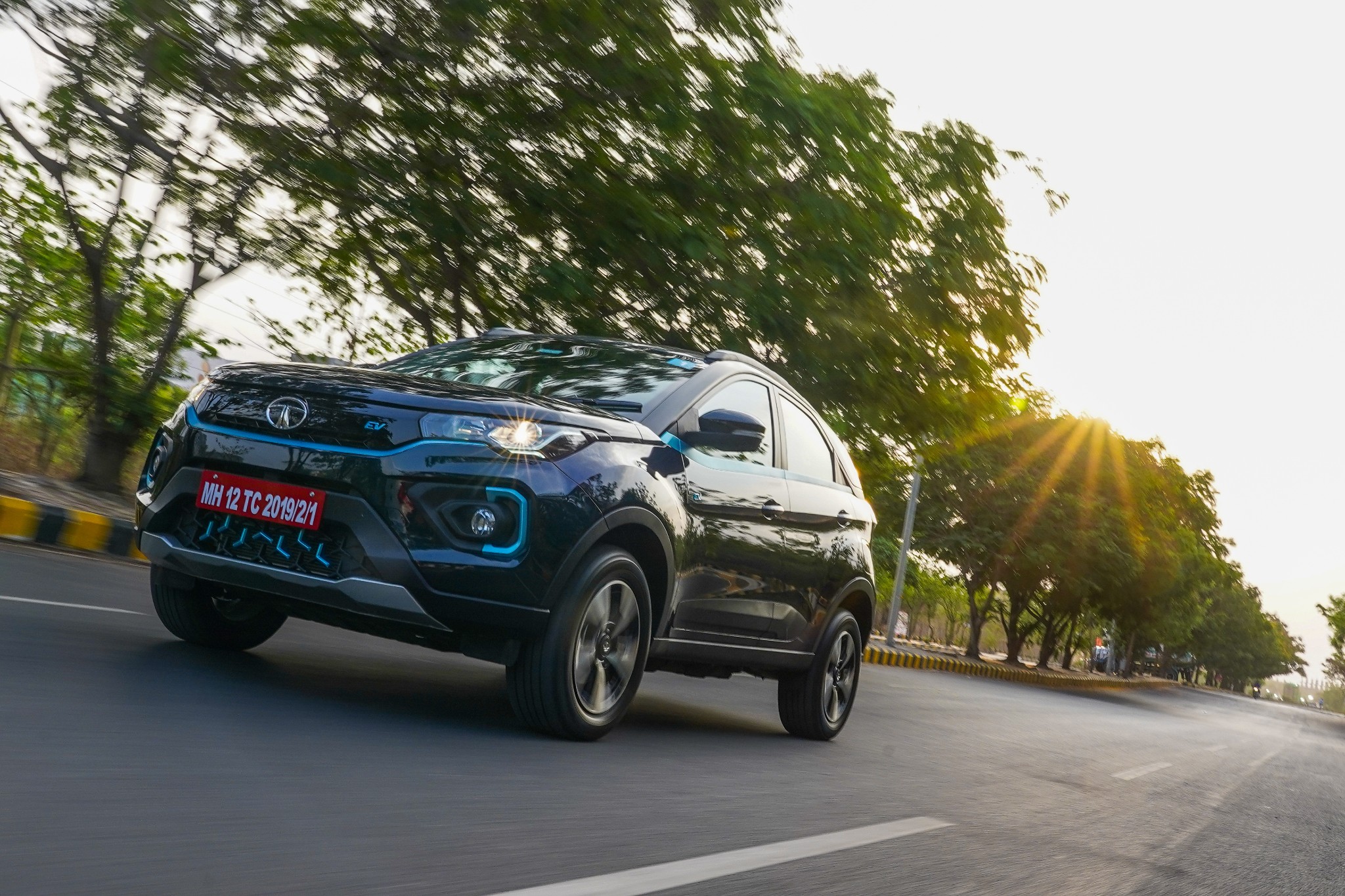 2022 Tata Nexon EV Max first drive review: Should this be your first EV? 2022 Tata Nexon EV Max first drive review: Should this be your first EV?