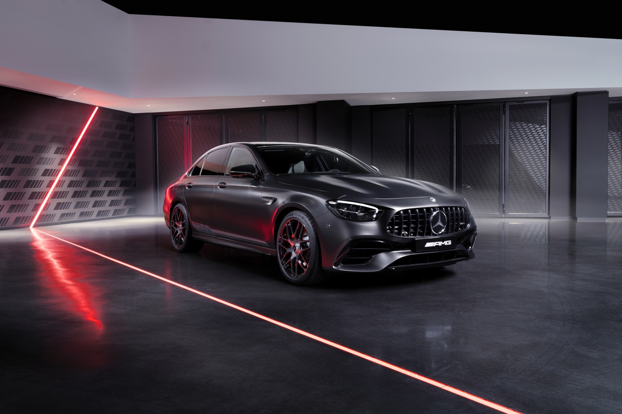 Mercedes-AMG E 63 S Final Edition to sign off W213