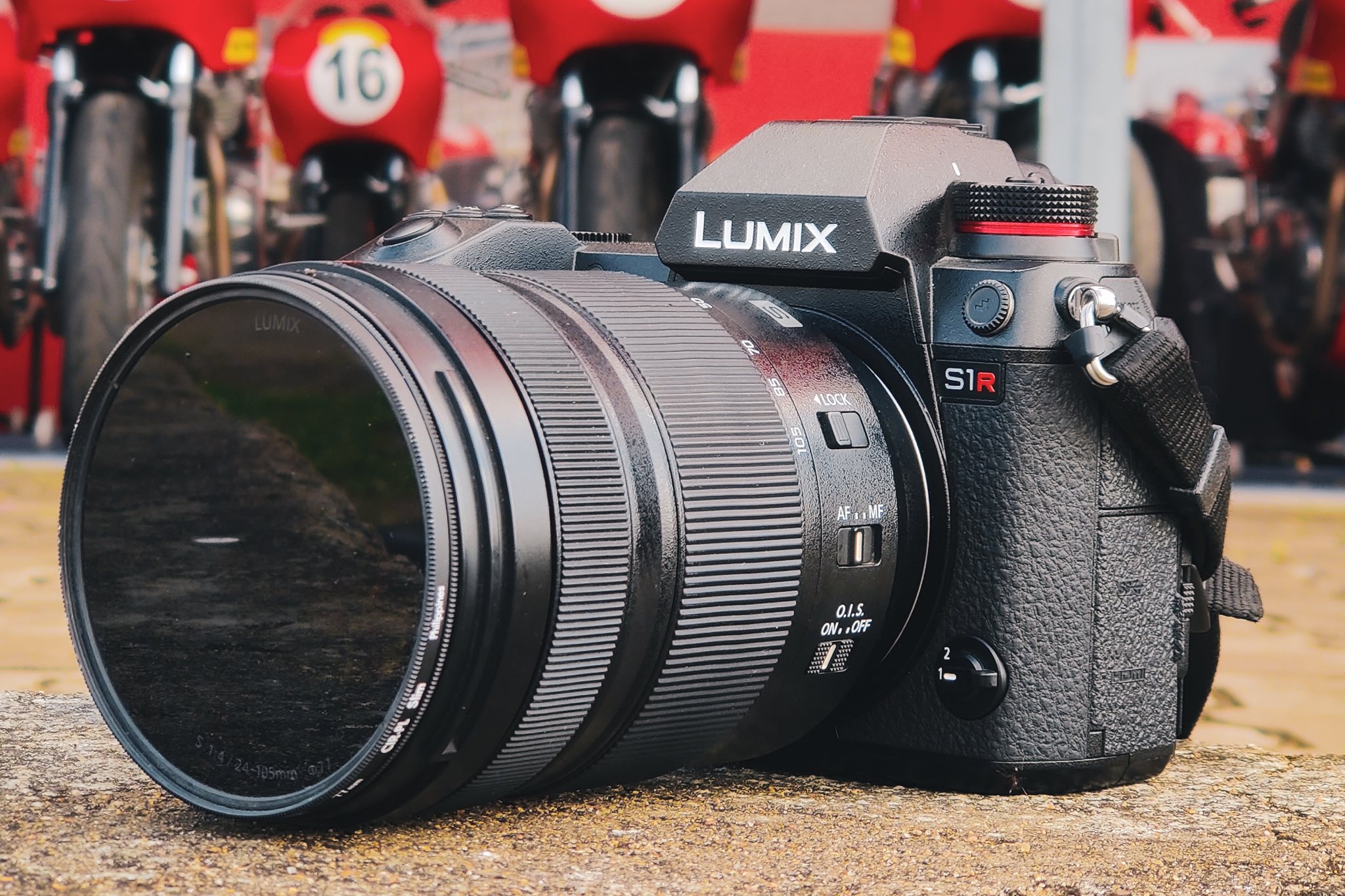 Panasonic Lumix S1R Review Panasonic Lumix S1R Review