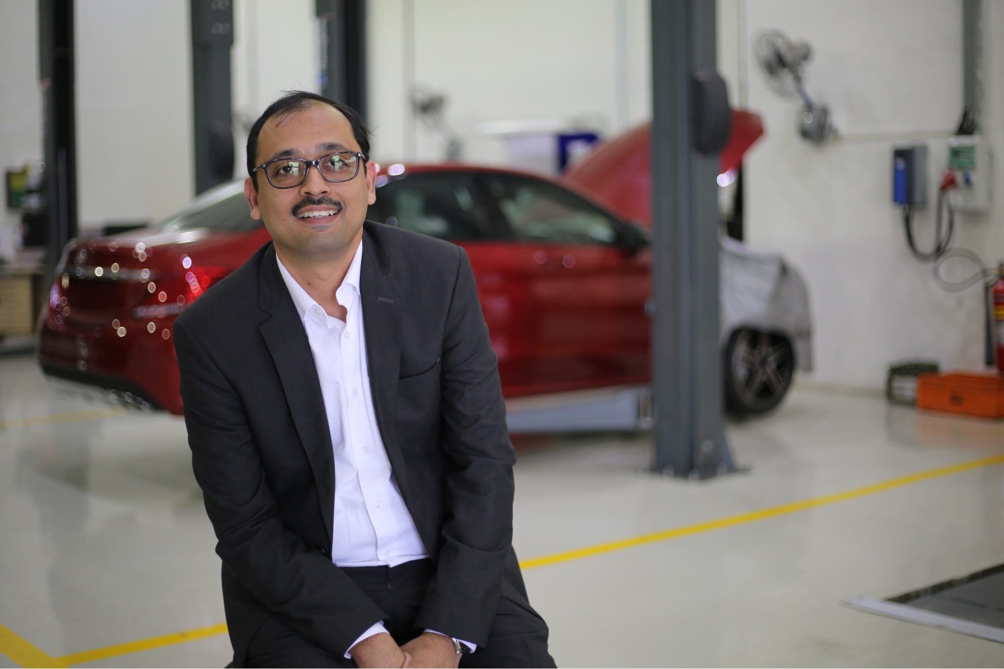Santosh Iyer appointed as first Indian MD of Mercedes-Benz India Santosh Iyer appointed as first Indian MD of Mercedes-Benz India