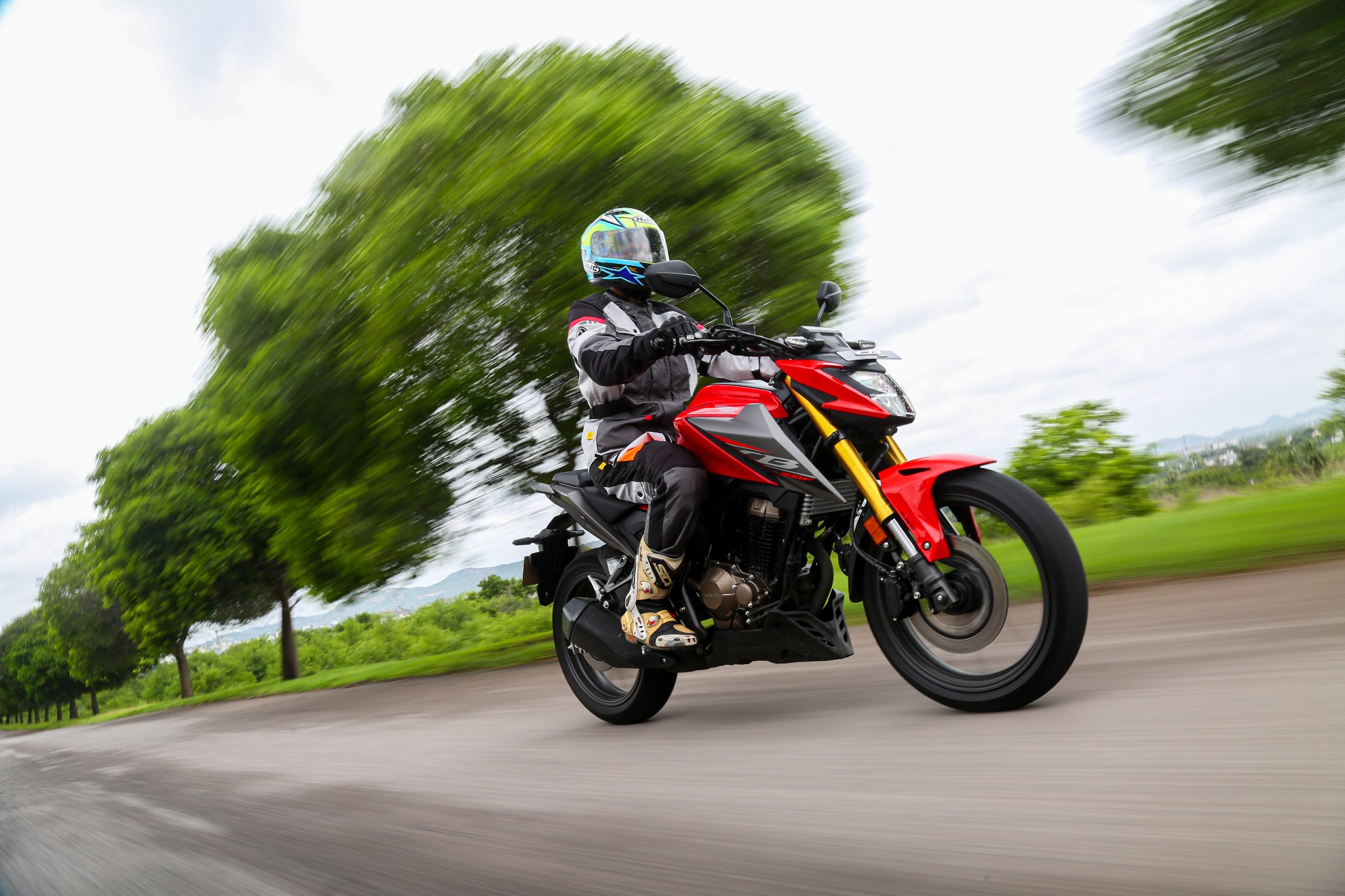 Honda CB300F First Ride Review Honda CB300F First Ride Review