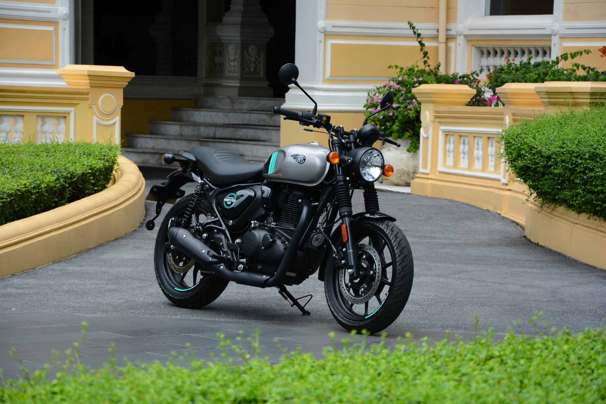 Royal Enfield Hunter 350 launched, prices start at ₹1.5 lakh