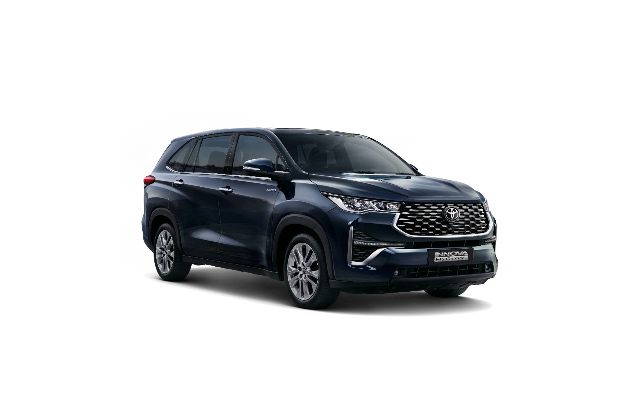 Toyota Innova HyCross unveiled in India Toyota Innova HyCross unveiled in India