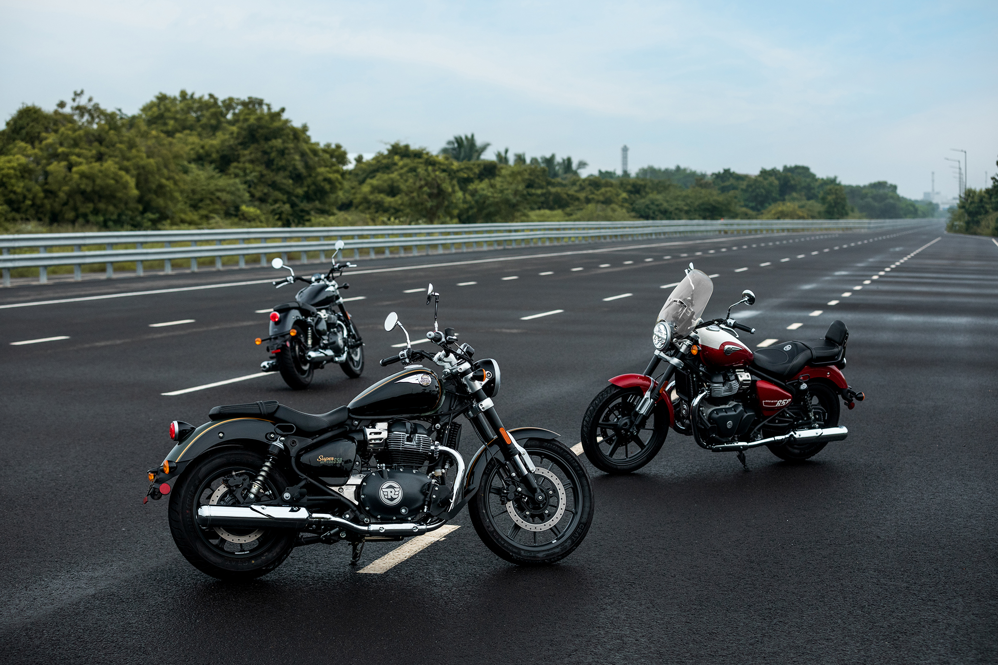 Royal Enfield Super Meteor 650 unveiled Royal Enfield Super Meteor 650 unveiled