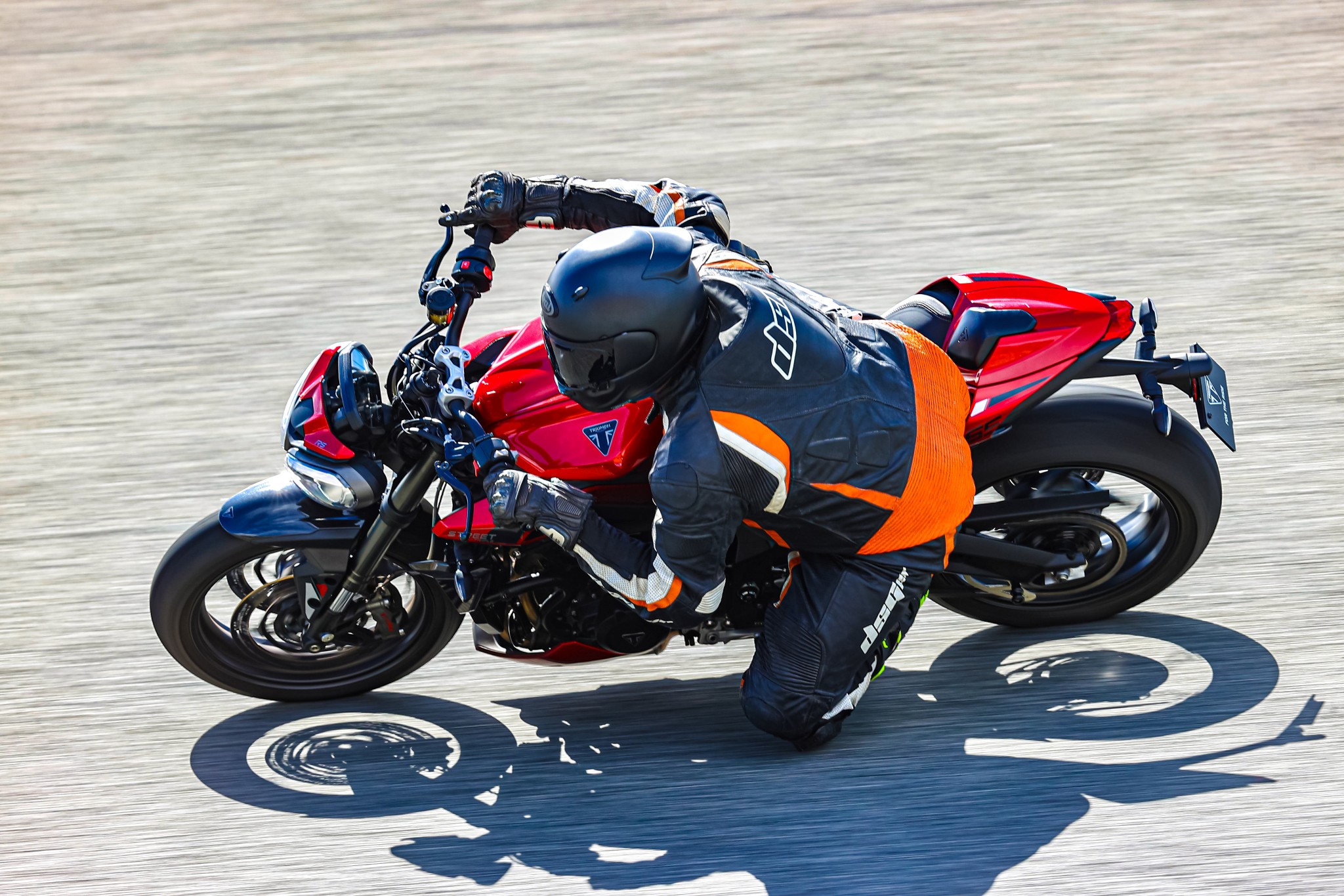 2023 Triumph Street Triple 765 R and RS first ride review | New kings of the middleweight hill? 2023 Triumph Street Triple 765 R and RS first ride review | New kings of the middleweight hill?