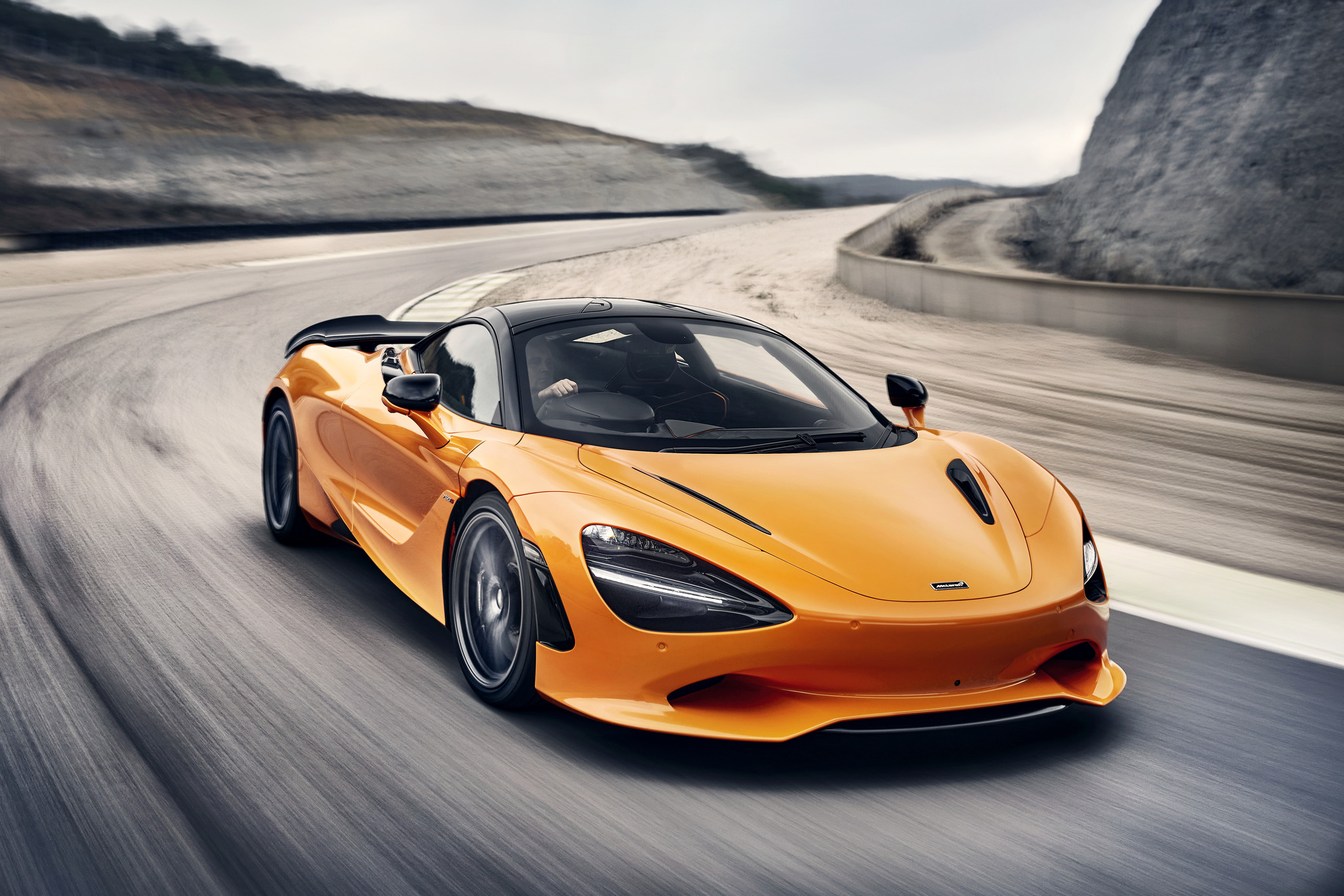 2023 McLaren 750S revealed as new flagship supercar