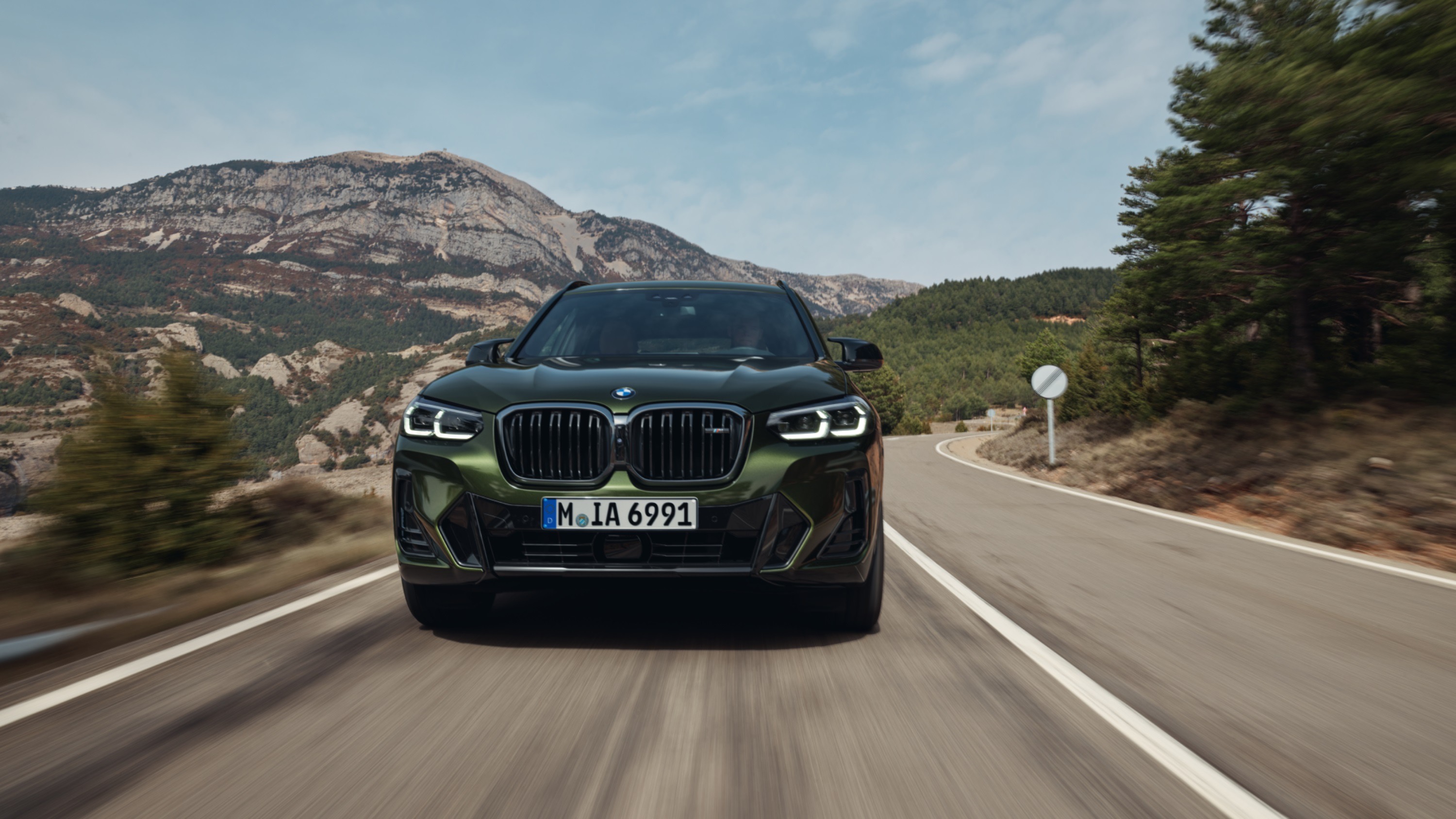 BMW X3 M40i SUV launched in India, prices start from Rs 86.5 lakh