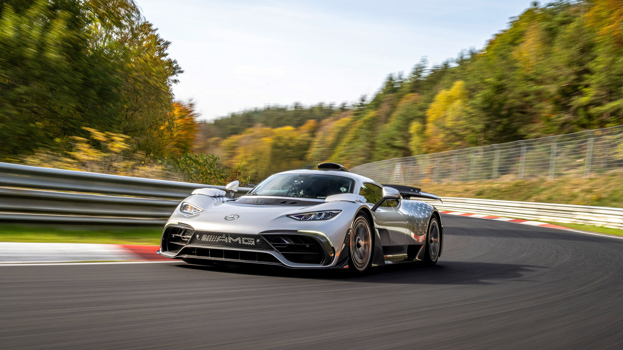 Seven hybrid supercars changing the performance car landscape Seven hybrid supercars changing the performance car landscape