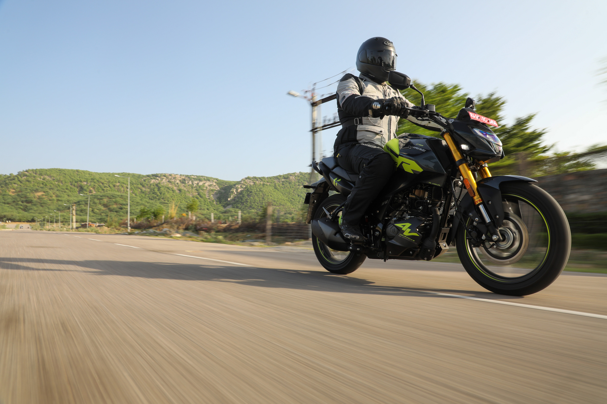 2023 Hero Xtreme 160R 4V first ride review | Sharper, faster and now with four valves 2023 Hero Xtreme 160R 4V first ride review | Sharper, faster and now with four valves