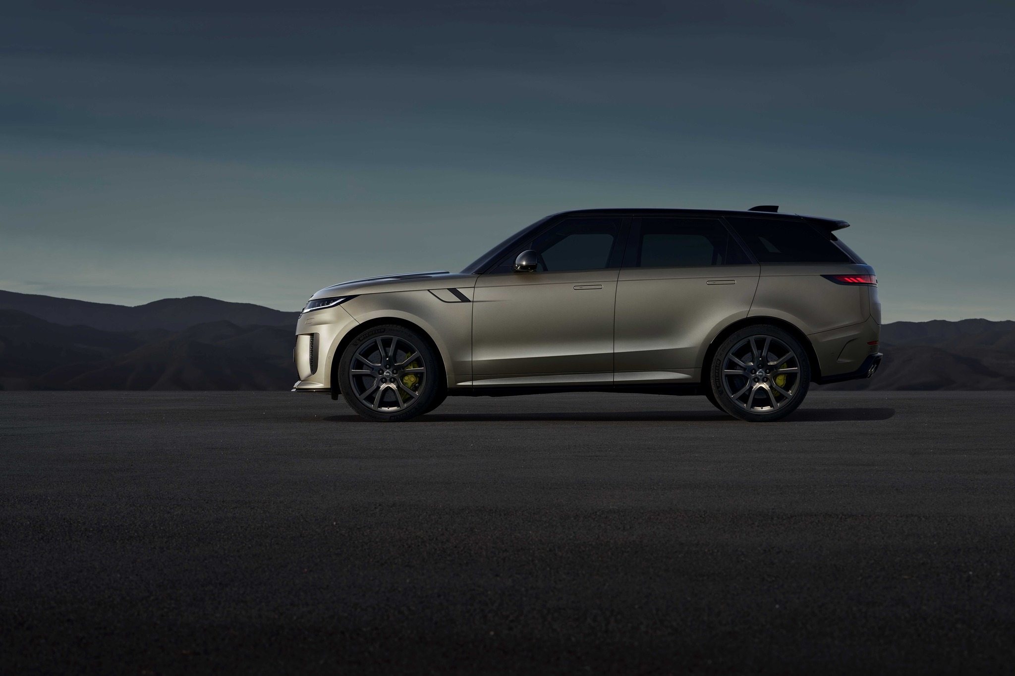 Land Rover introduces its most powerful SUV ever — Range Rover Sport SV Land Rover introduces its most powerful SUV ever — Range Rover Sport SV