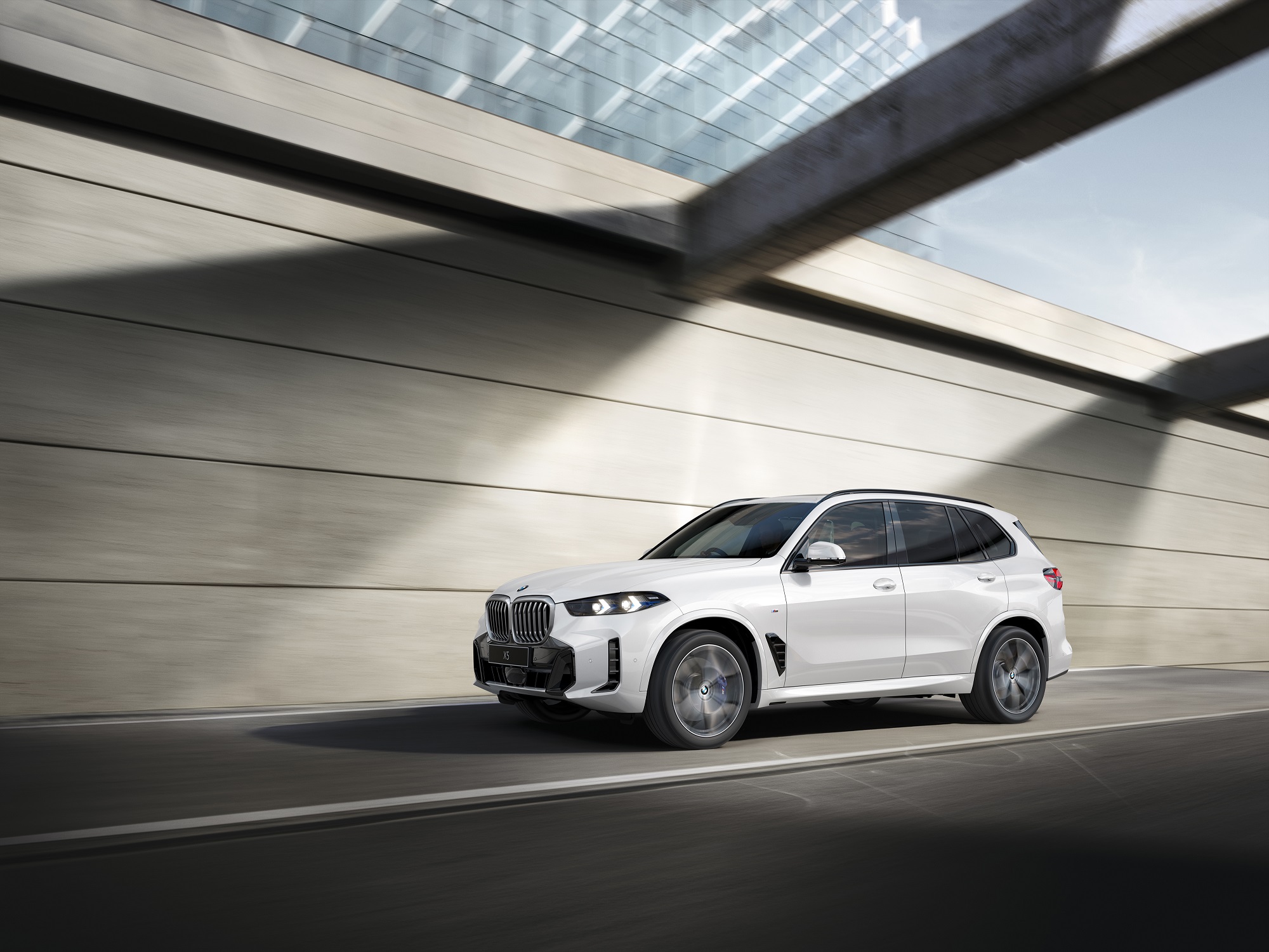 2023 BMW X5 facelift launched in India at Rs 93.90 lakhs 2023 BMW X5 facelift launched in India at Rs 93.90 lakhs