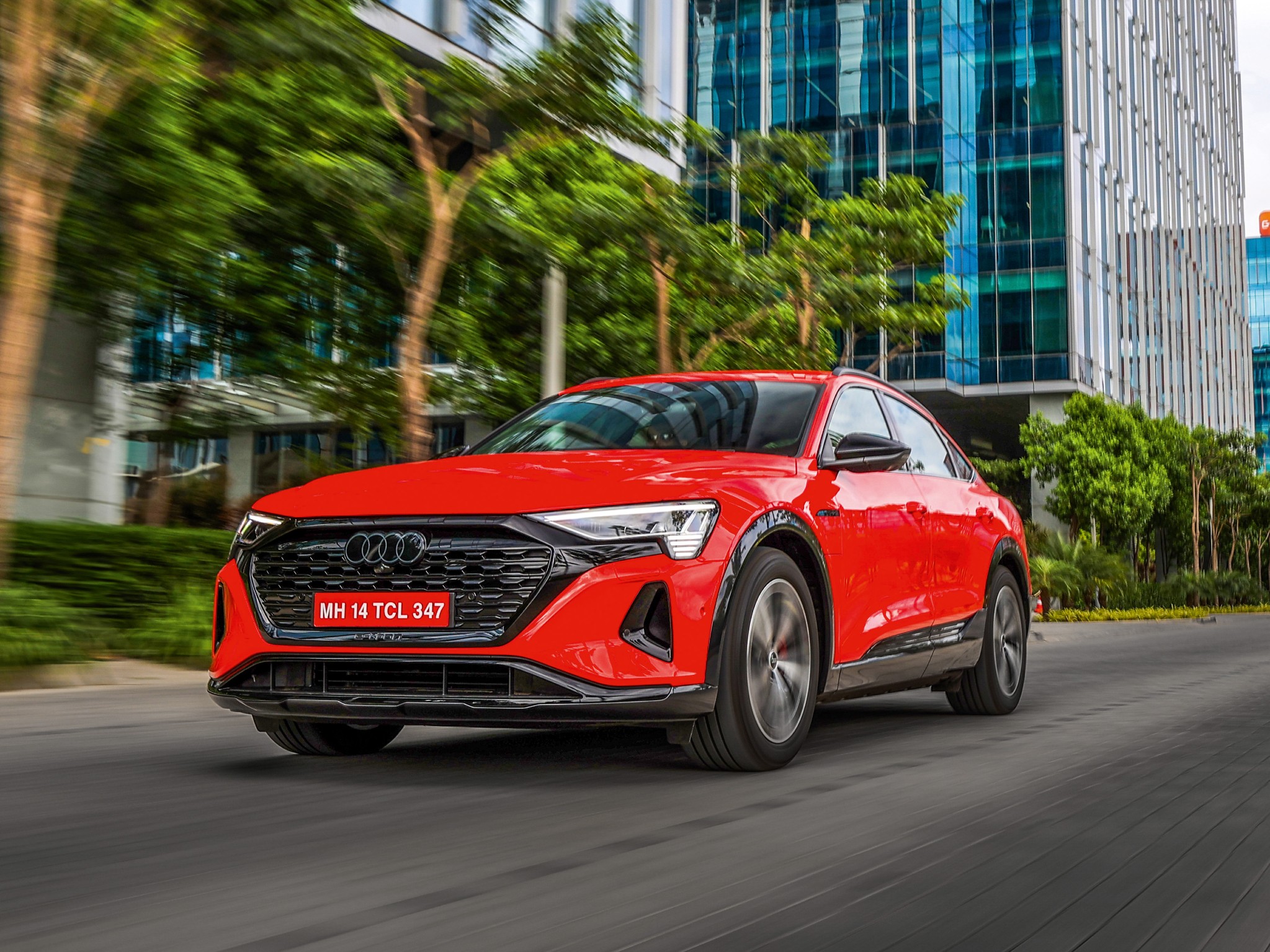 Audi Q8 e-tron launched, prices start at ₹1.13 crore Audi Q8 e-tron launched, prices start at ₹1.13 crore