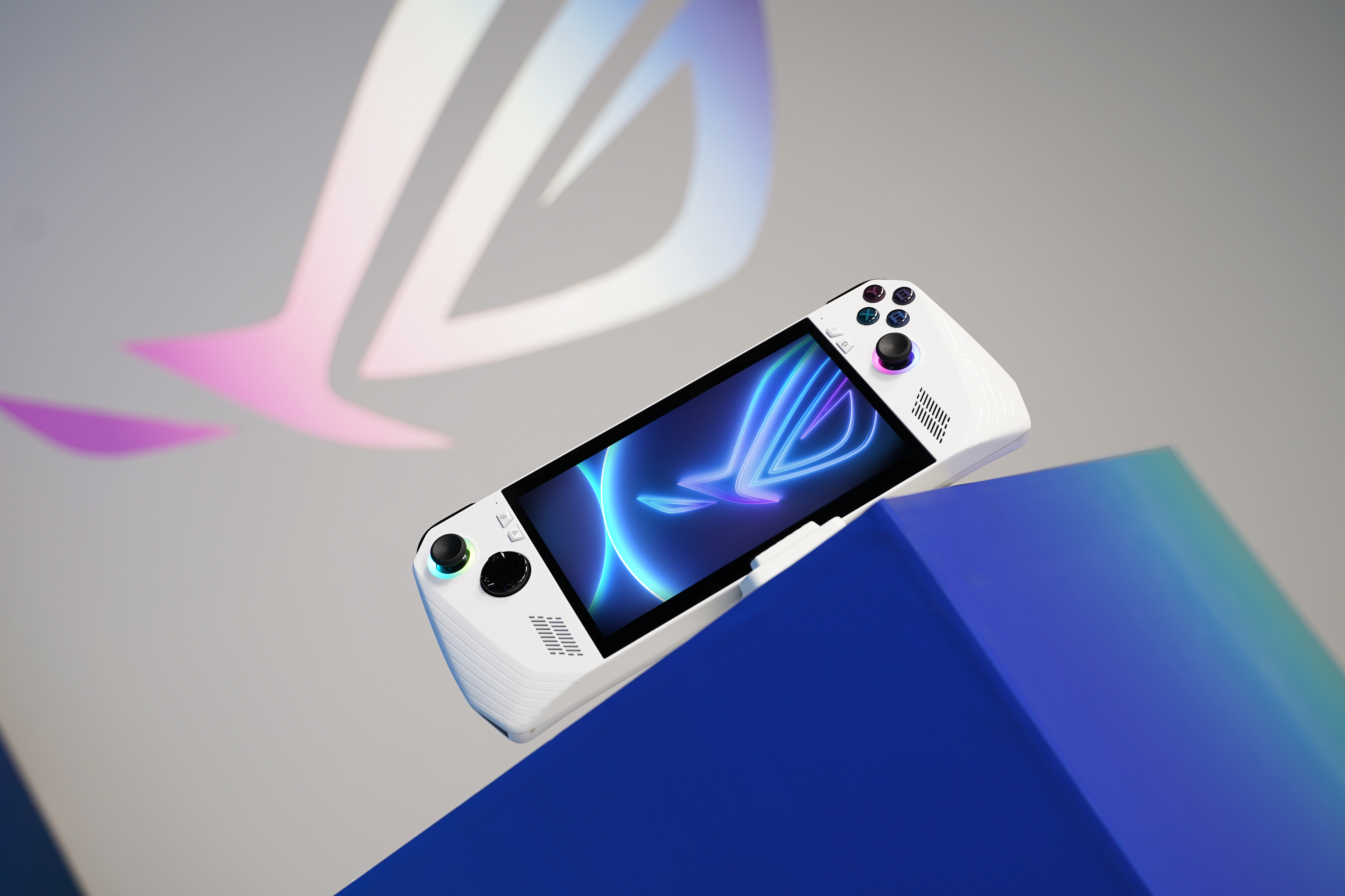 ASUS ROG Ally review: A handheld gamers delight with a few tweaks needed ASUS ROG Ally review: A handheld gamers delight with a few tweaks needed
