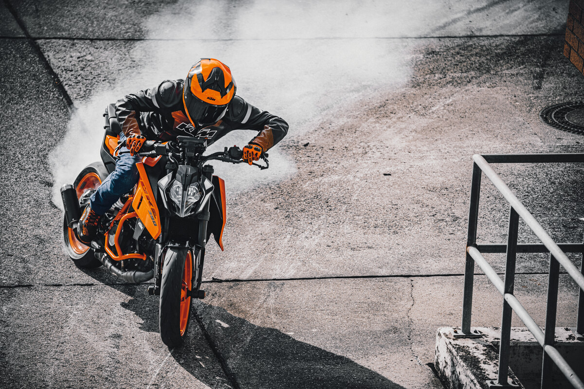 KTM India launches Gen-3 Duke 390 and Duke 250 KTM India launches Gen-3 Duke 390 and Duke 250