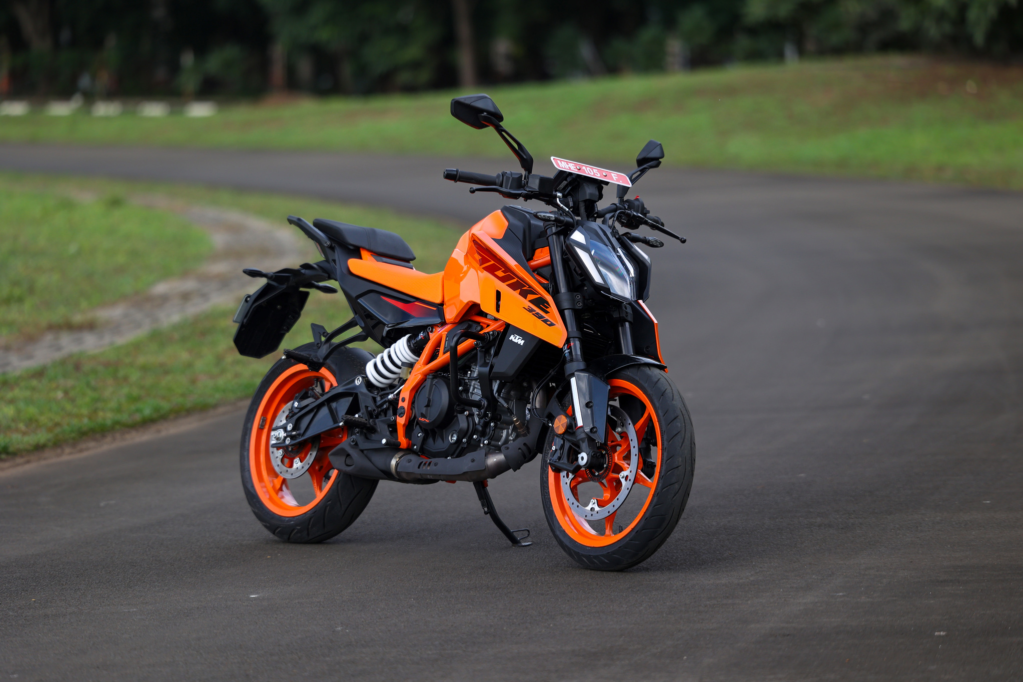 2024 KTM 390 Duke first ride review: Return of the hooligan? 2024 KTM 390 Duke first ride review: Return of the hooligan?