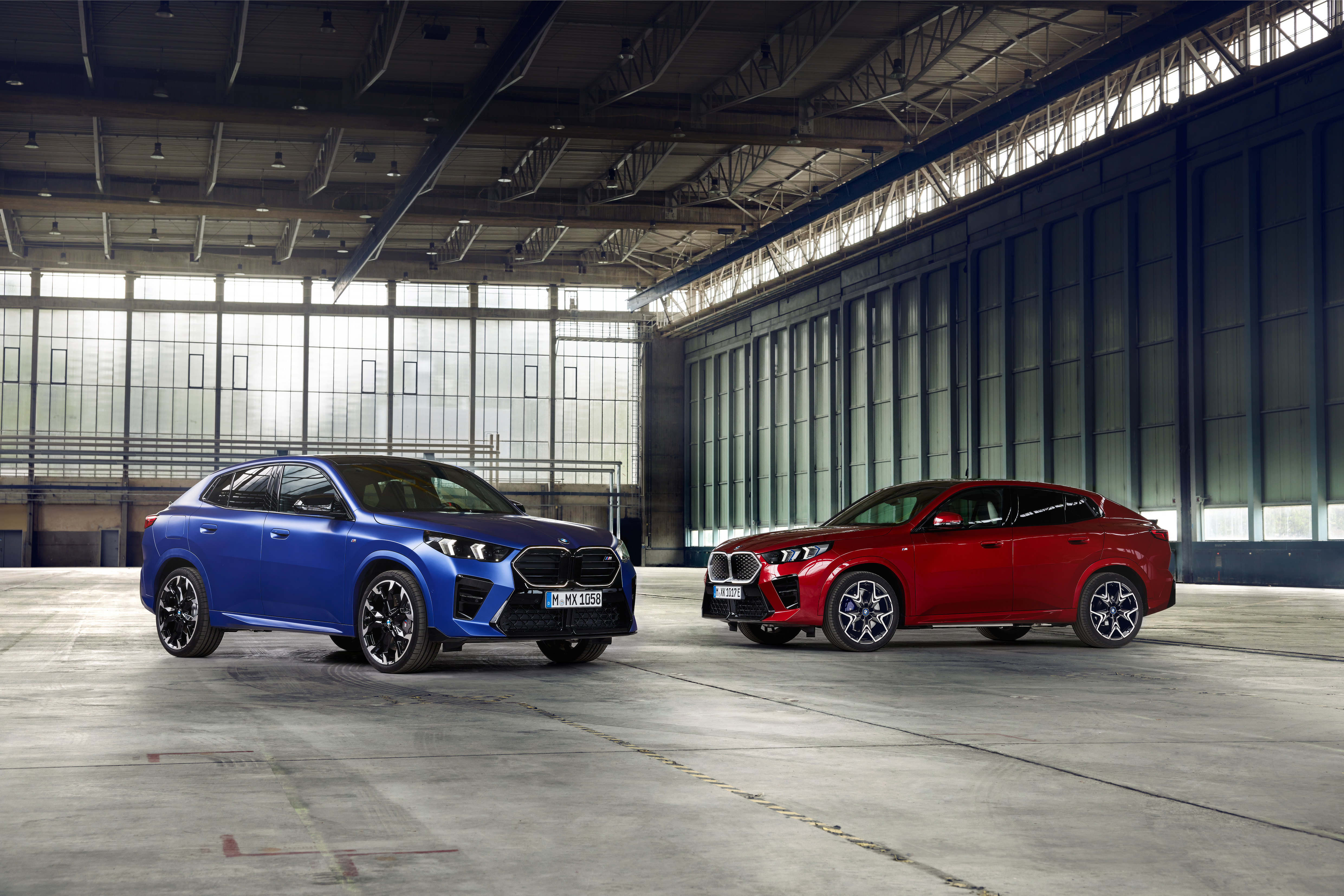 2024 BMW X2 unveiled; Gets an all-electric iX2 sibling 2024 BMW X2 unveiled; Gets an all-electric iX2 sibling