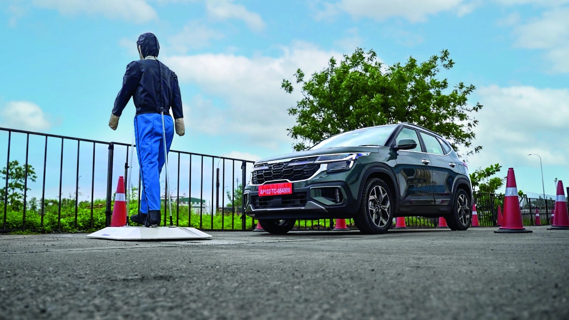 2023 Kia Seltos - safer and better with ADAS