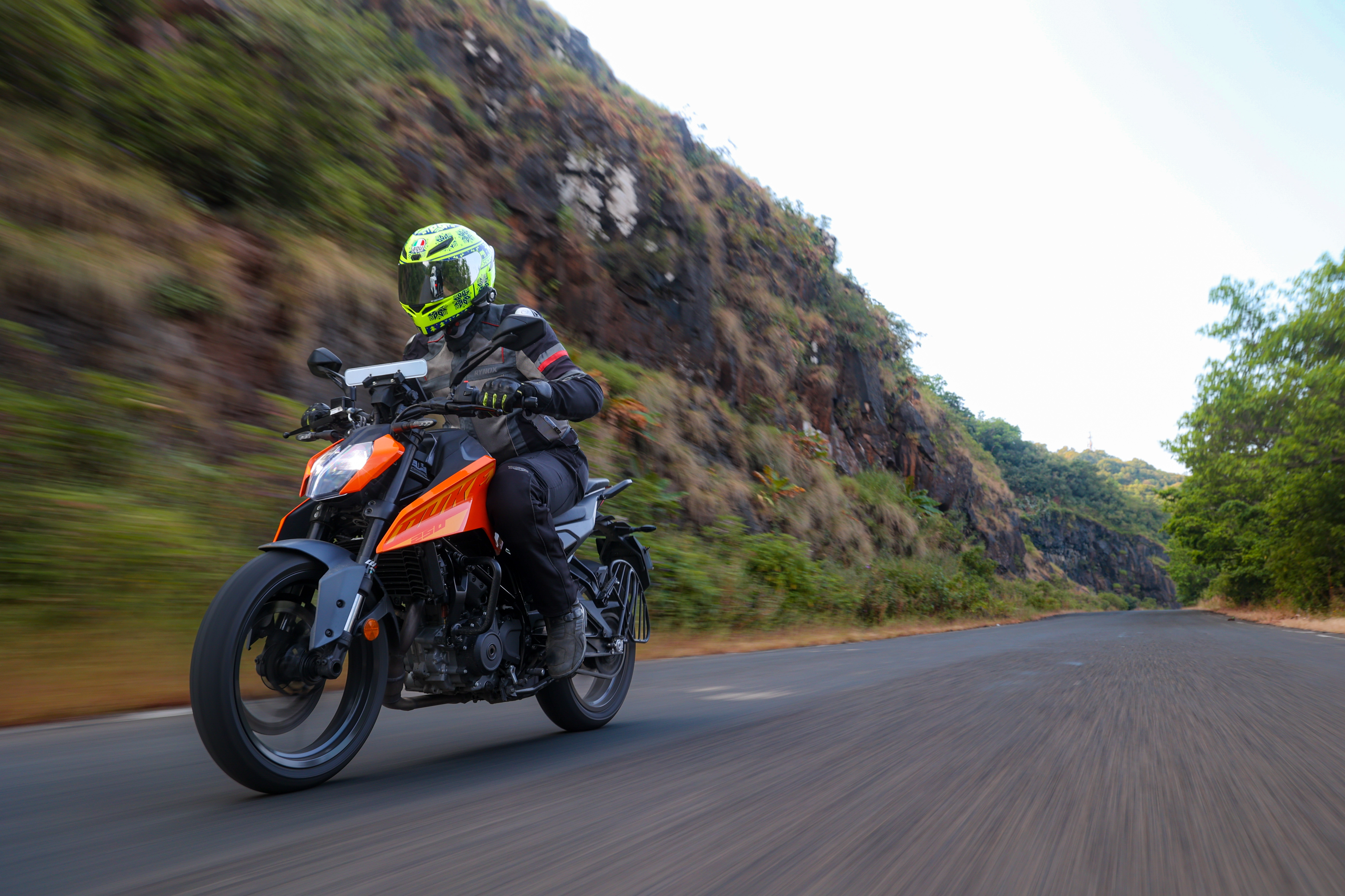 2024 KTM 250 Duke First Ride Review: The Most Sensible 250? 2024 KTM 250 Duke First Ride Review: The Most Sensible 250?