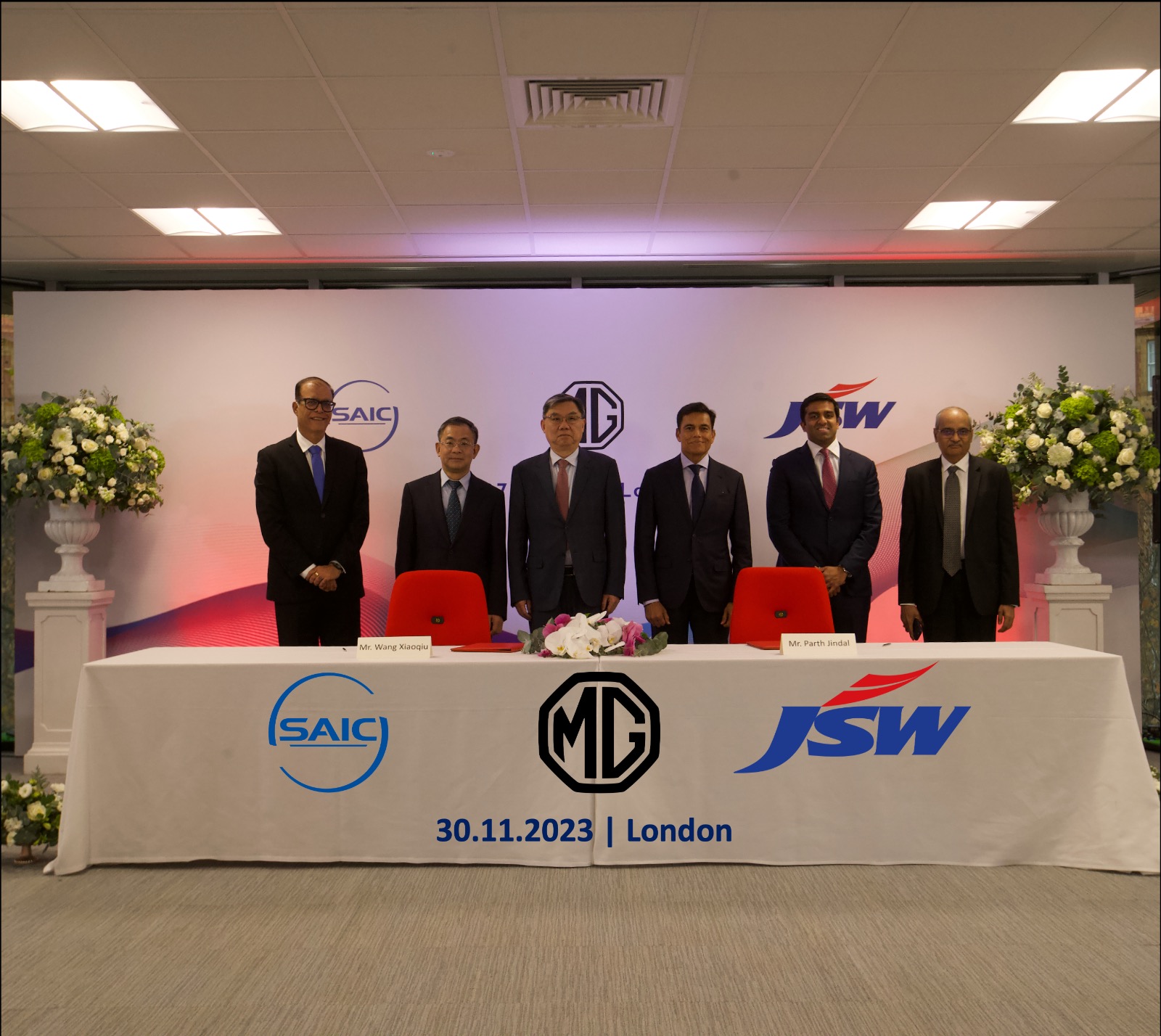 JSW Group acquires 35 per cent stake in MG India from SAIC JSW Group acquires 35 per cent stake in MG India from SAIC