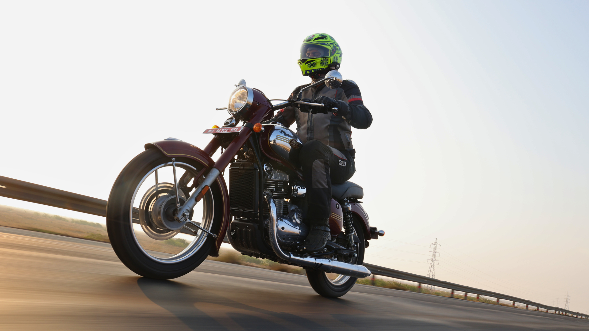 Jawa 350 First Ride Review | Less is More?