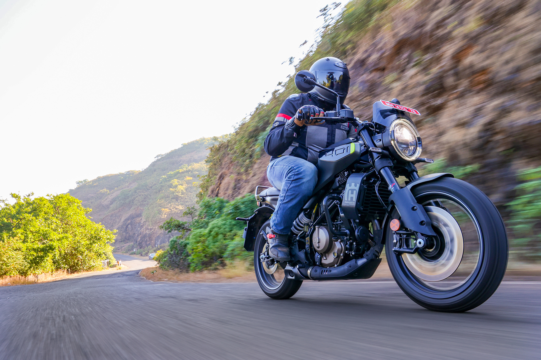 Husqvarna Svartpilen 401 first ride review | The 390 Duke, but more affordable Husqvarna Svartpilen 401 first ride review | The 390 Duke, but more affordable