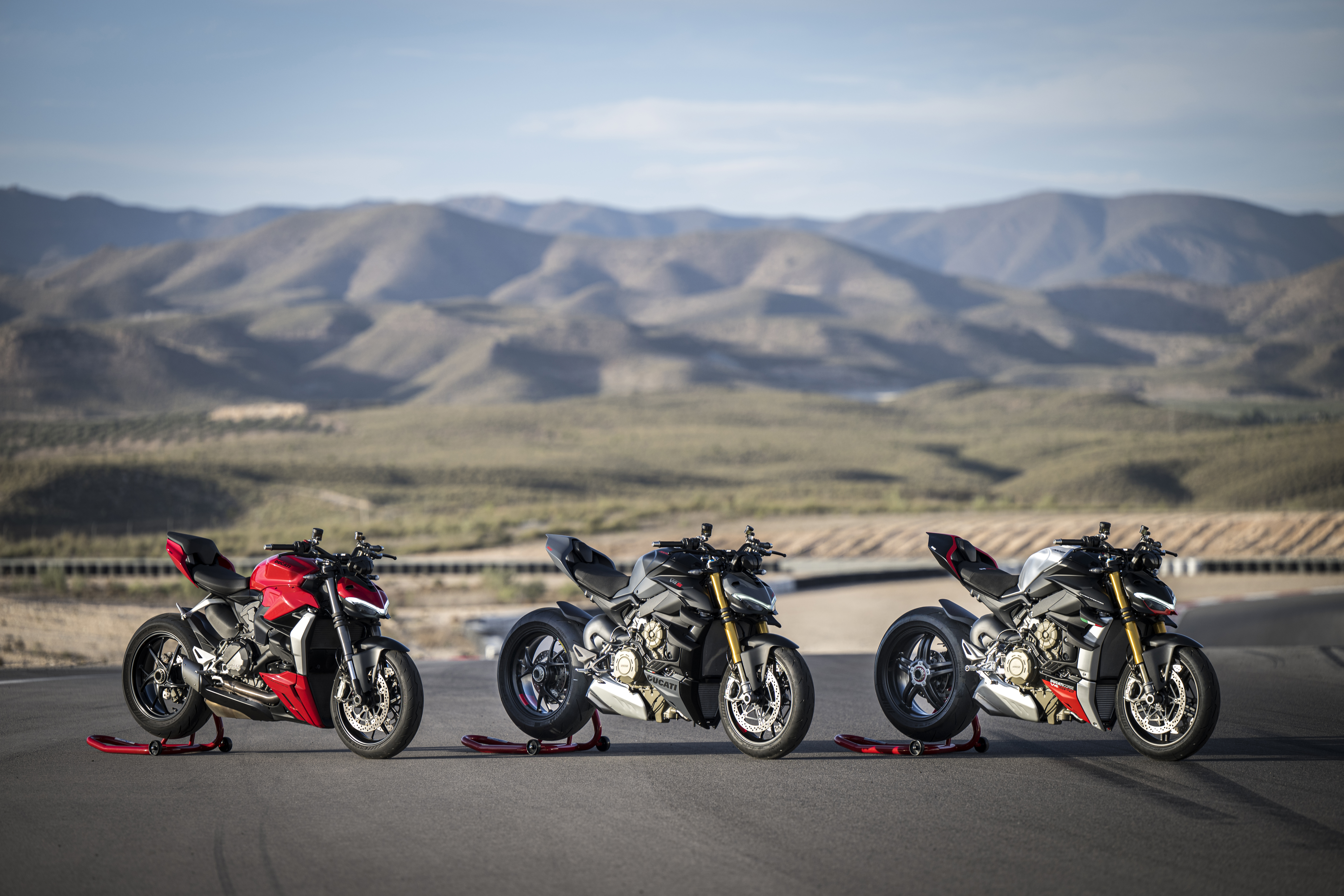 MY23 Ducati Streetfighter V4 range launched in India at Rs 24.62 lakh MY23 Ducati Streetfighter V4 range launched in India at Rs 24.62 lakh