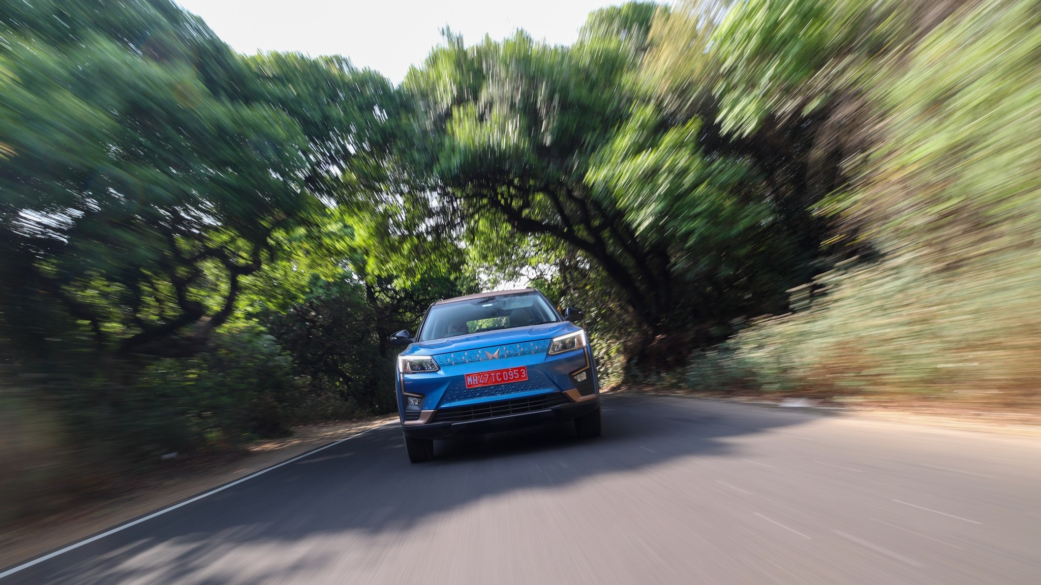 Beat the heat |Mahindra XUV400 to Mahabaleshwar Beat the heat |Mahindra XUV400 to Mahabaleshwar