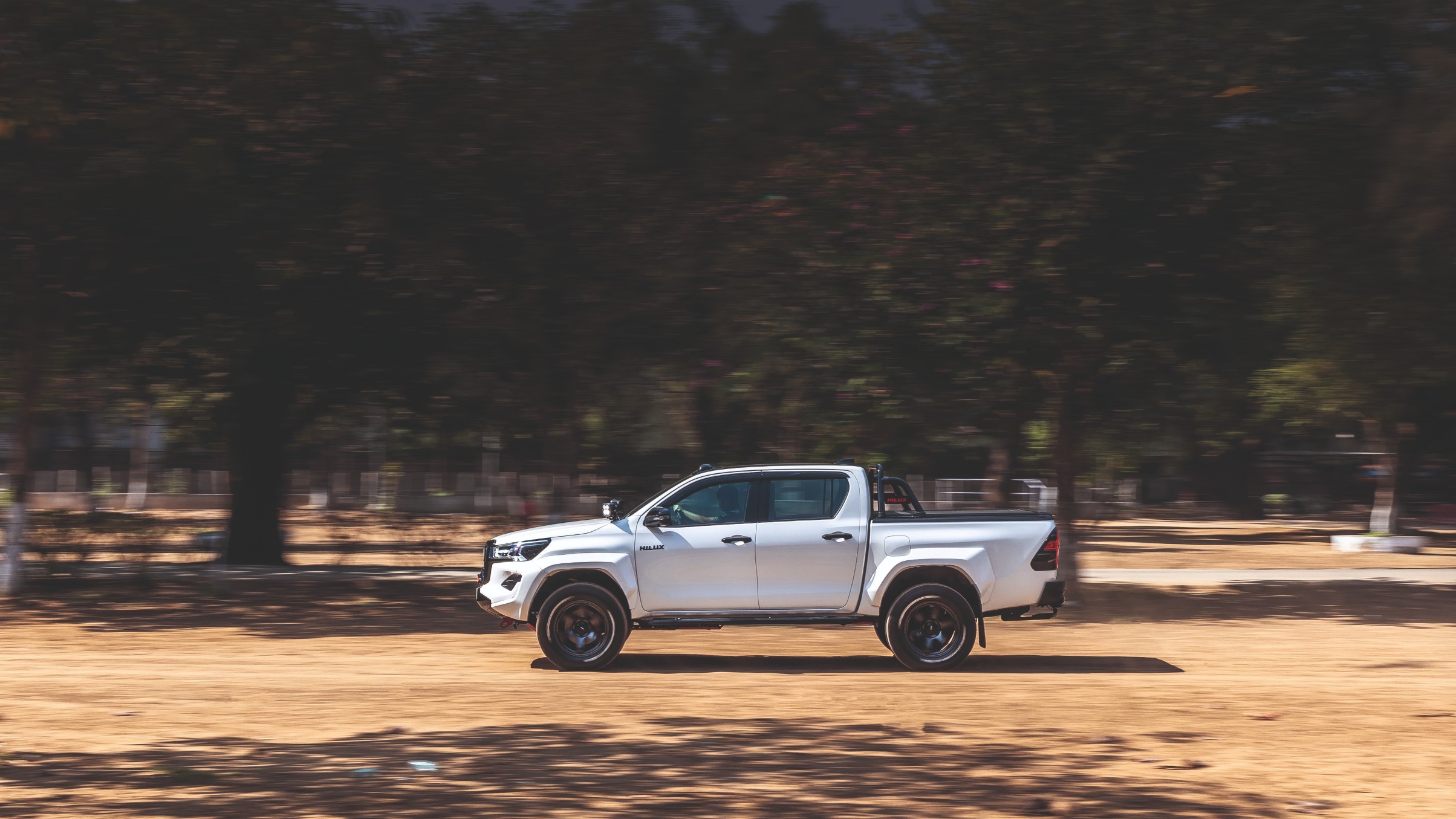 This modded Toyota Hilux has mods worth Rs 30 lakh! This modded Toyota Hilux has mods worth Rs 30 lakh!