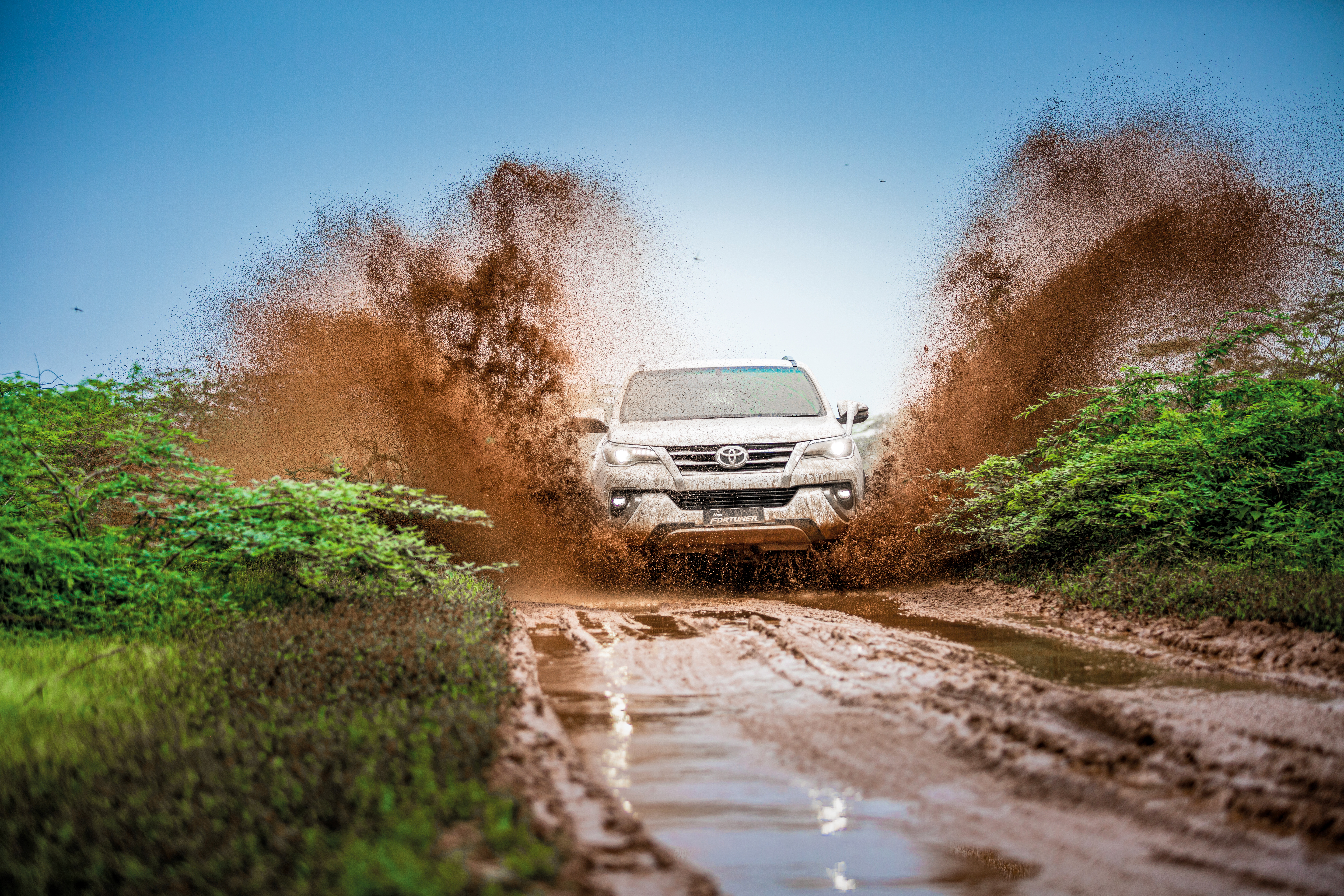 Toyota Kirloskar Motor signs a MOU with the Maharashtra government | Will explore the potential of setting up a new Greenfield manufacturing facility Toyota Kirloskar Motor signs a MOU with the Maharashtra government | Will explore the potential of setting up a new Greenfield manufacturing facility