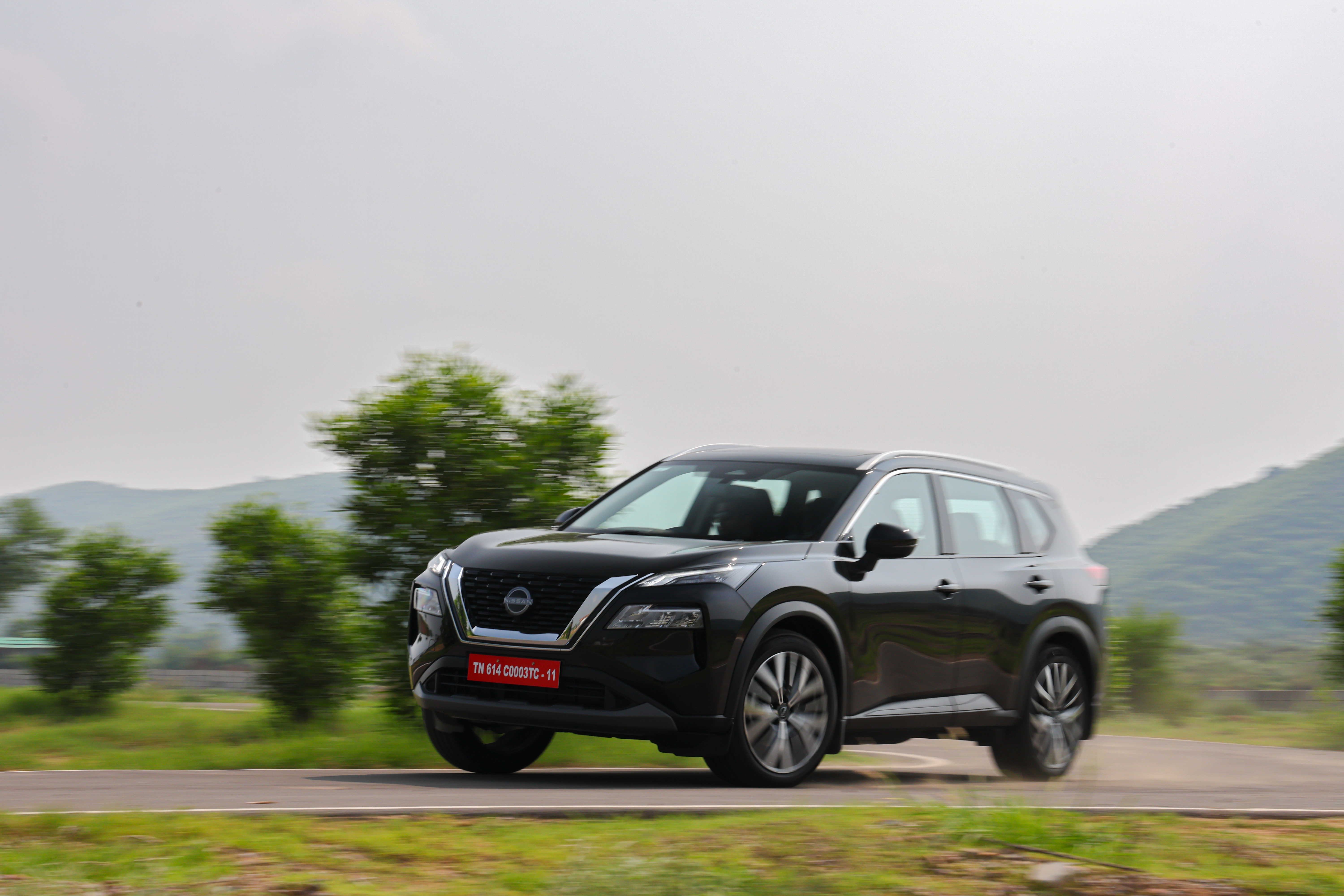 Nissan unveils the India spec X-Trail