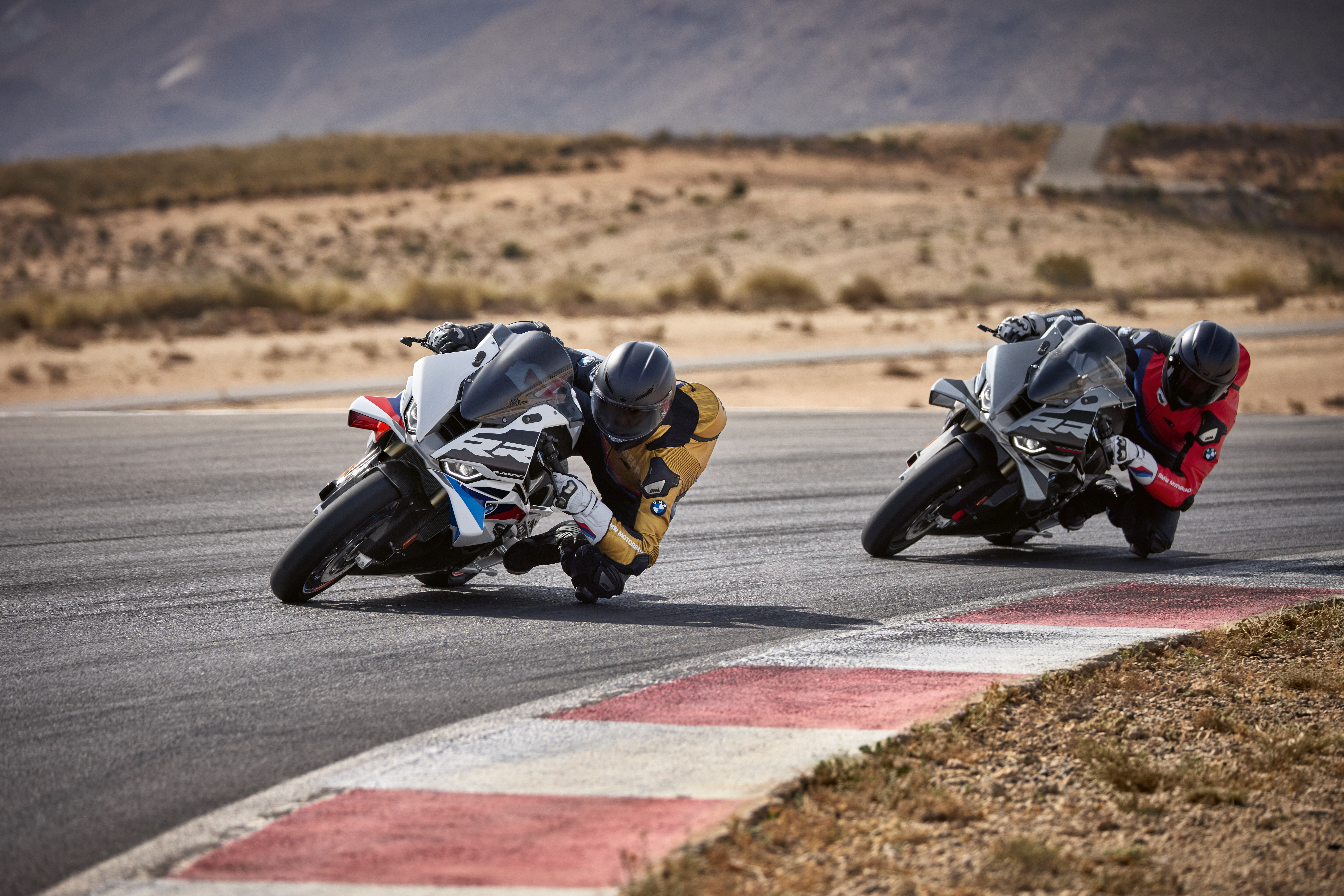 New updates to the BMW S 1000 RR, S 1000 R, M 1000 RR and M 1000 R for 2025 New updates to the BMW S 1000 RR, S 1000 R, M 1000 RR and M 1000 R for 2025