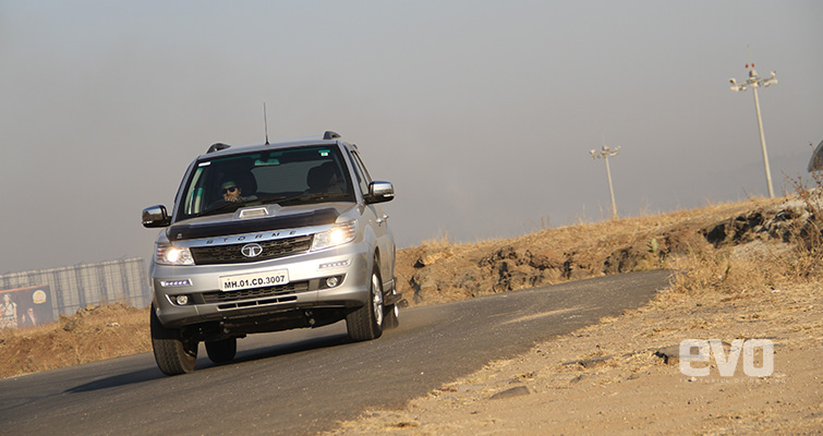 Tata Safari Storme Varicor 400 first drive Tata Safari Storme Varicor 400 first drive