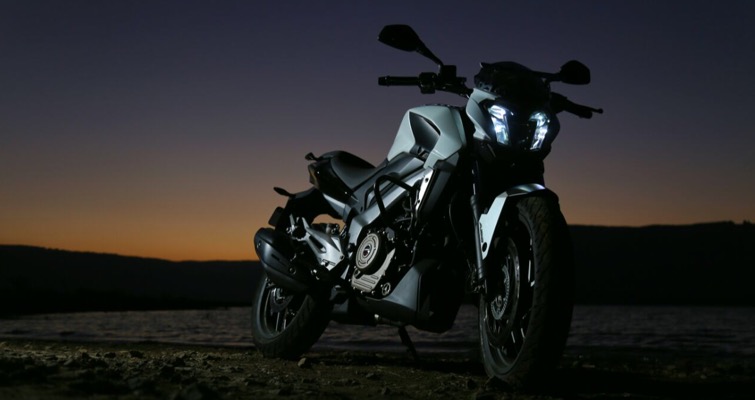 Bajaj Dominar 400 ridden Bajaj Dominar 400 ridden